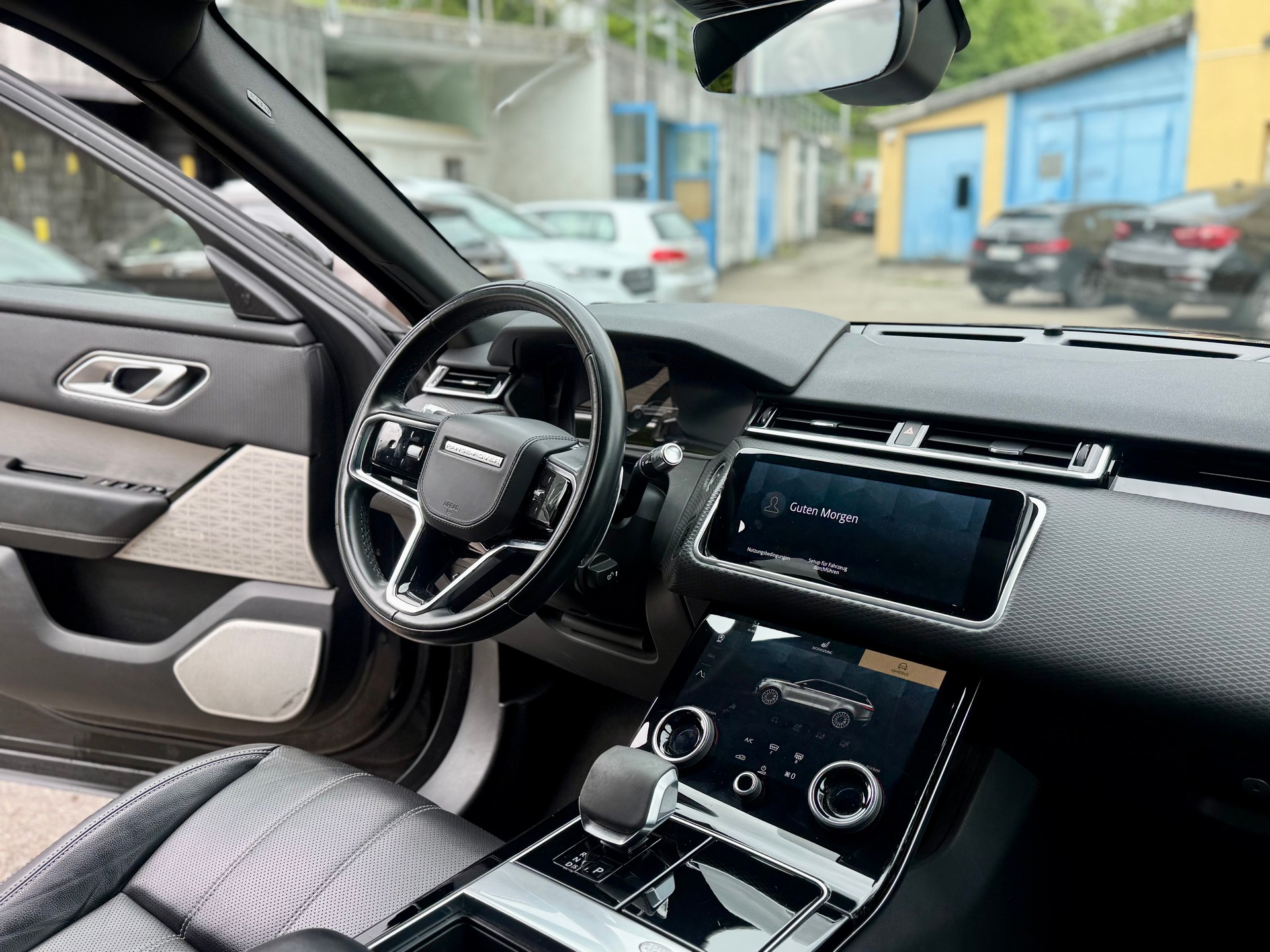 LAND ROVER Range Rover Velar R-Dynamic P 250 HSE Automatic-image-9