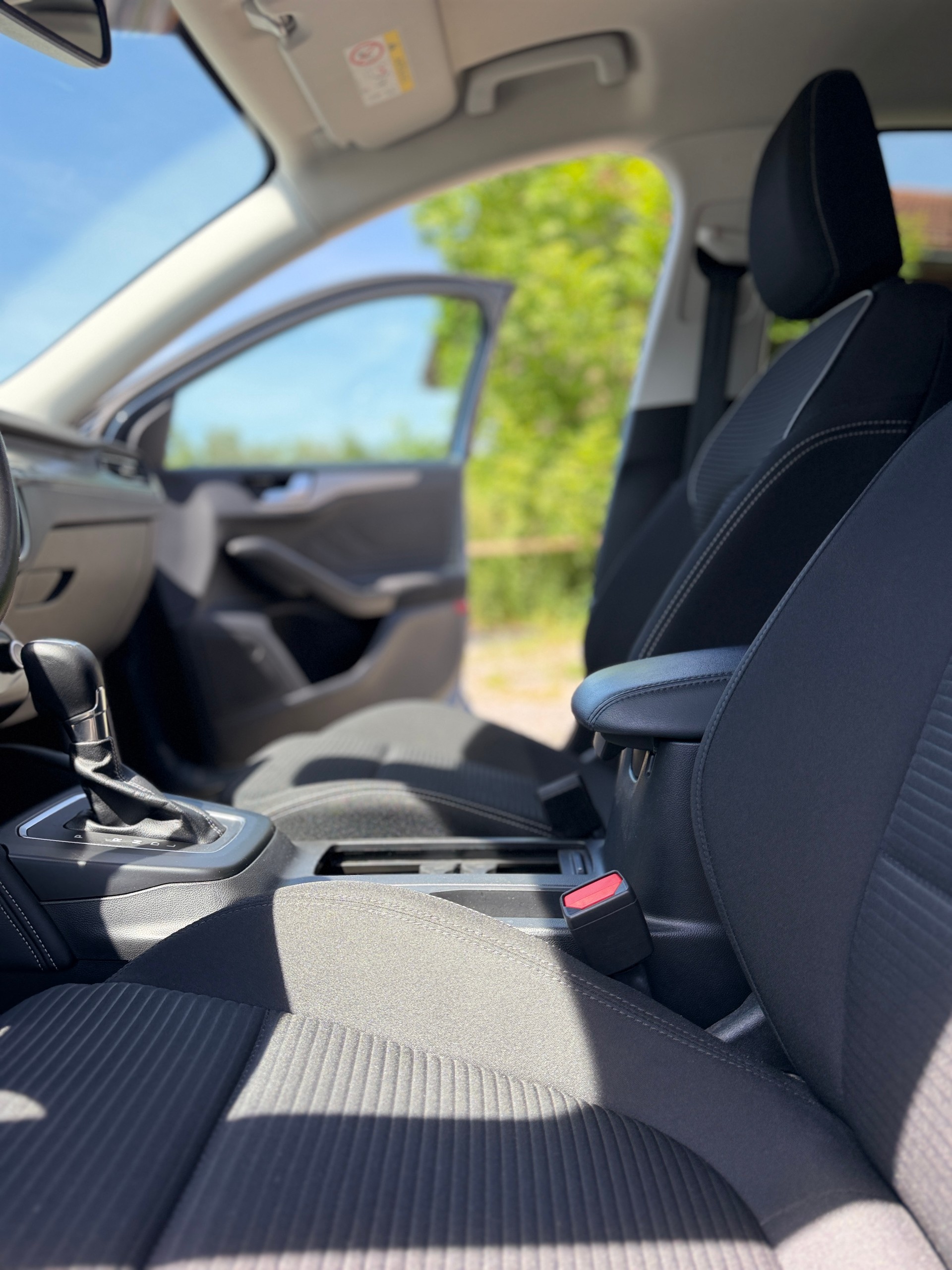 FORD Focus 1.0 MHEV ST-Line Automat-image-13