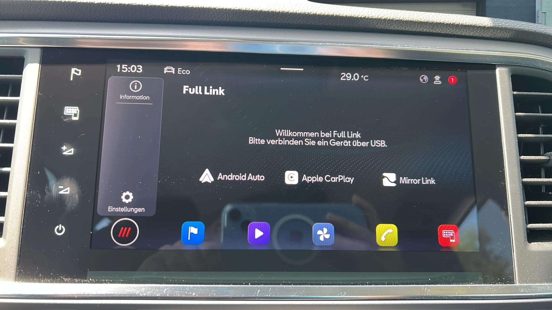 SEAT Ateca 1.5 TSI EVO DSG FR mit AHK & Rückfahrkamera + Werksgarantie-image-16