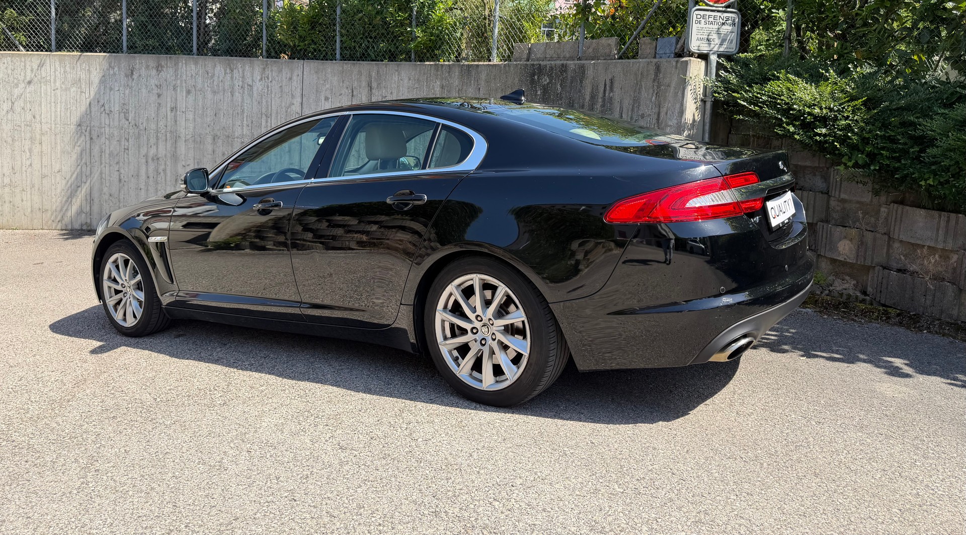 JAGUAR XF 3.0d V6 Luxury-image-5