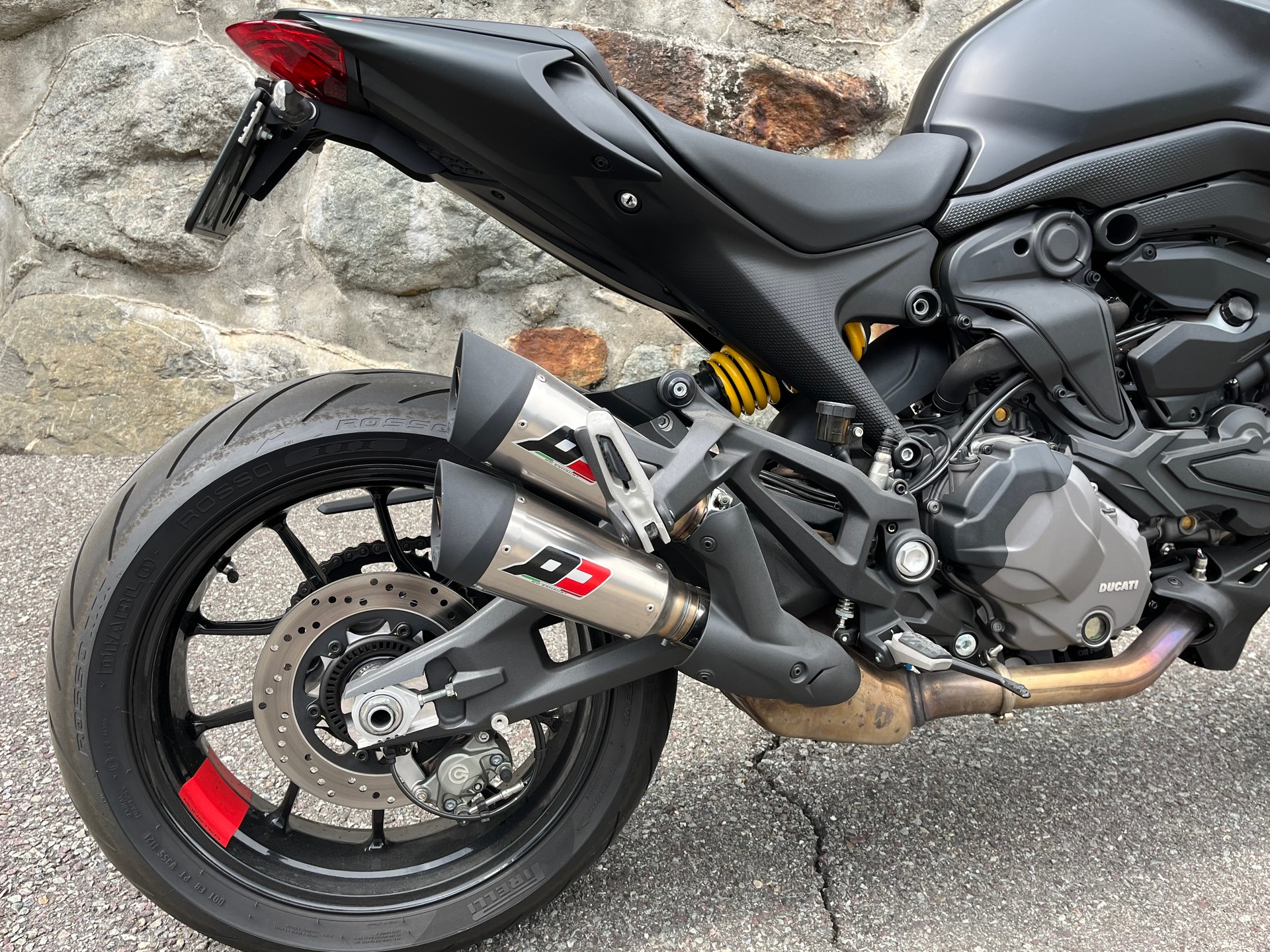 DUCATI 4 jours ! Monster + 937 Dark Staealth-image-7