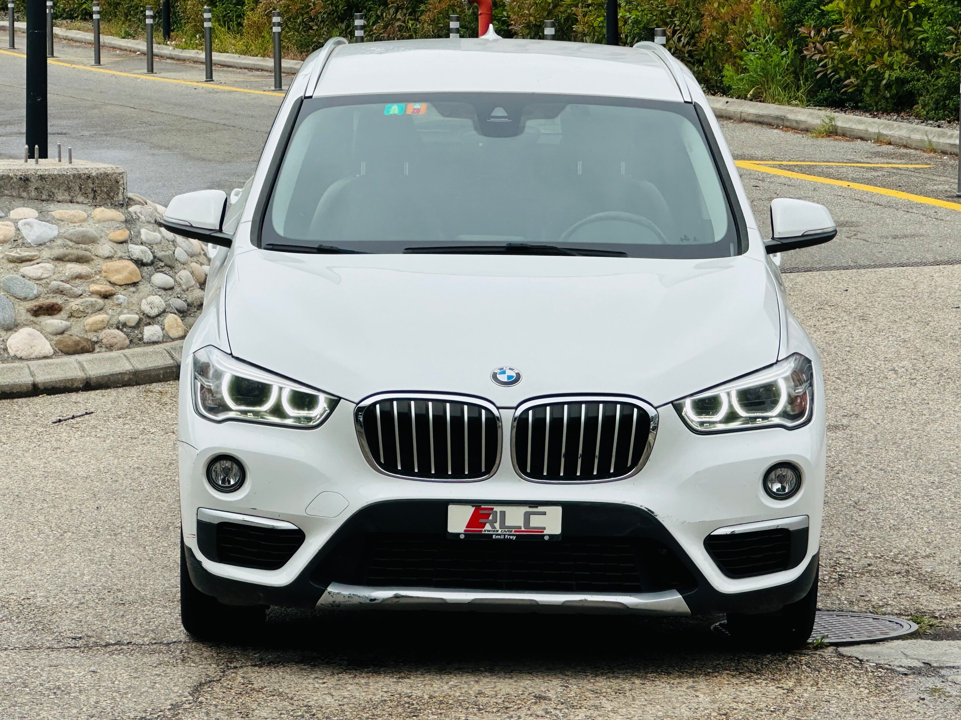 BMW X1 sDrive 18i xLine Steptronic DSK-image-3