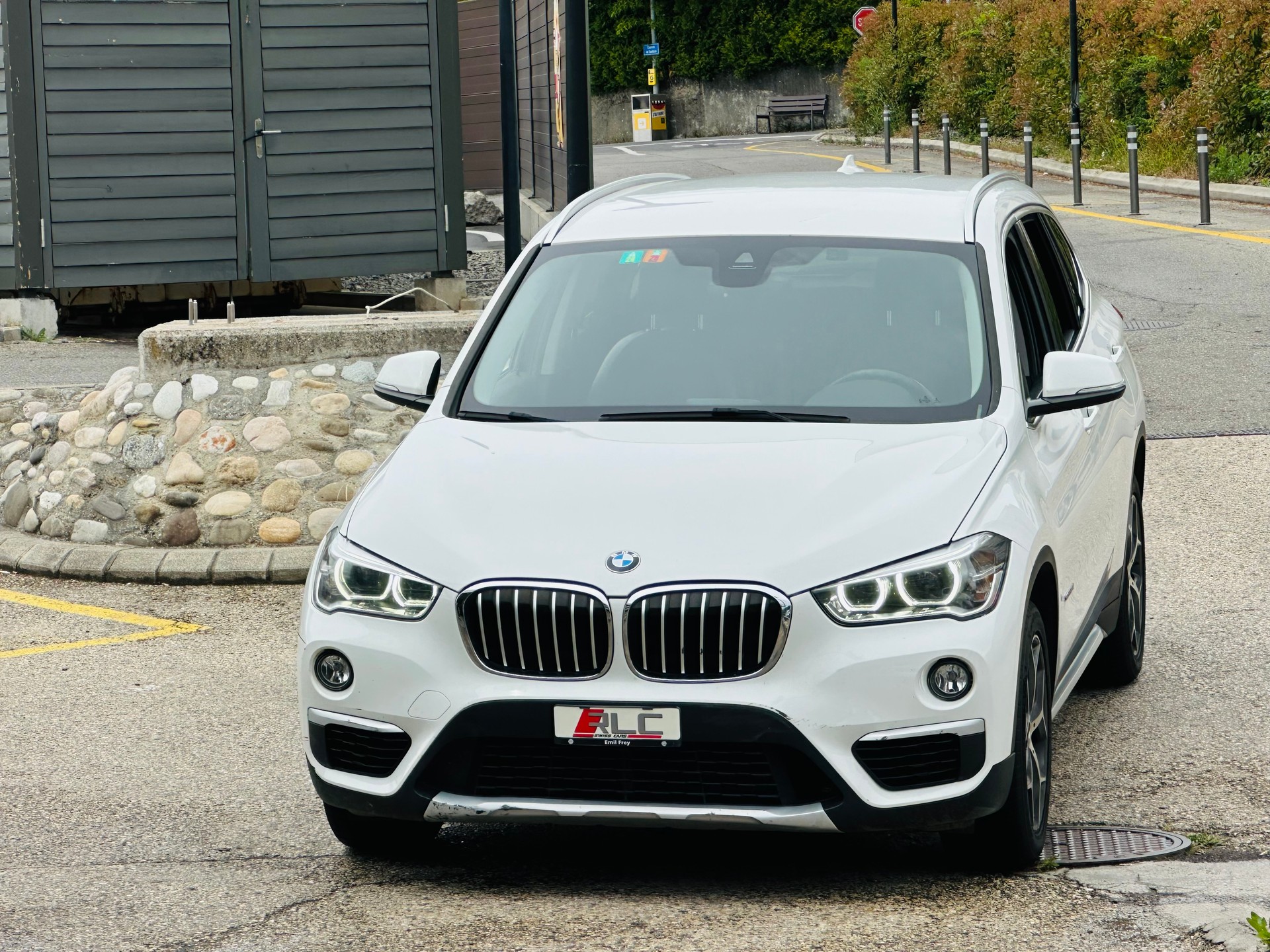 BMW X1 sDrive 18i xLine Steptronic DSK-image-5