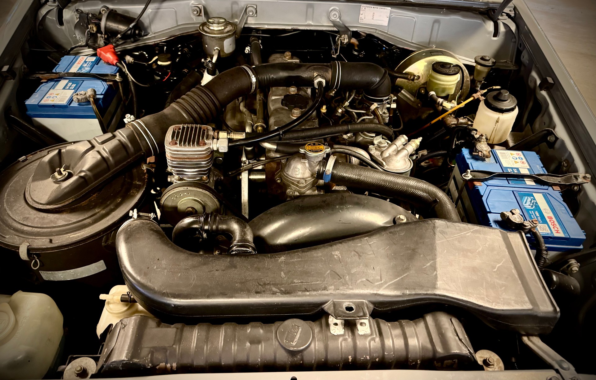 TOYOTA BJ 75 frisch restauriert-image-28