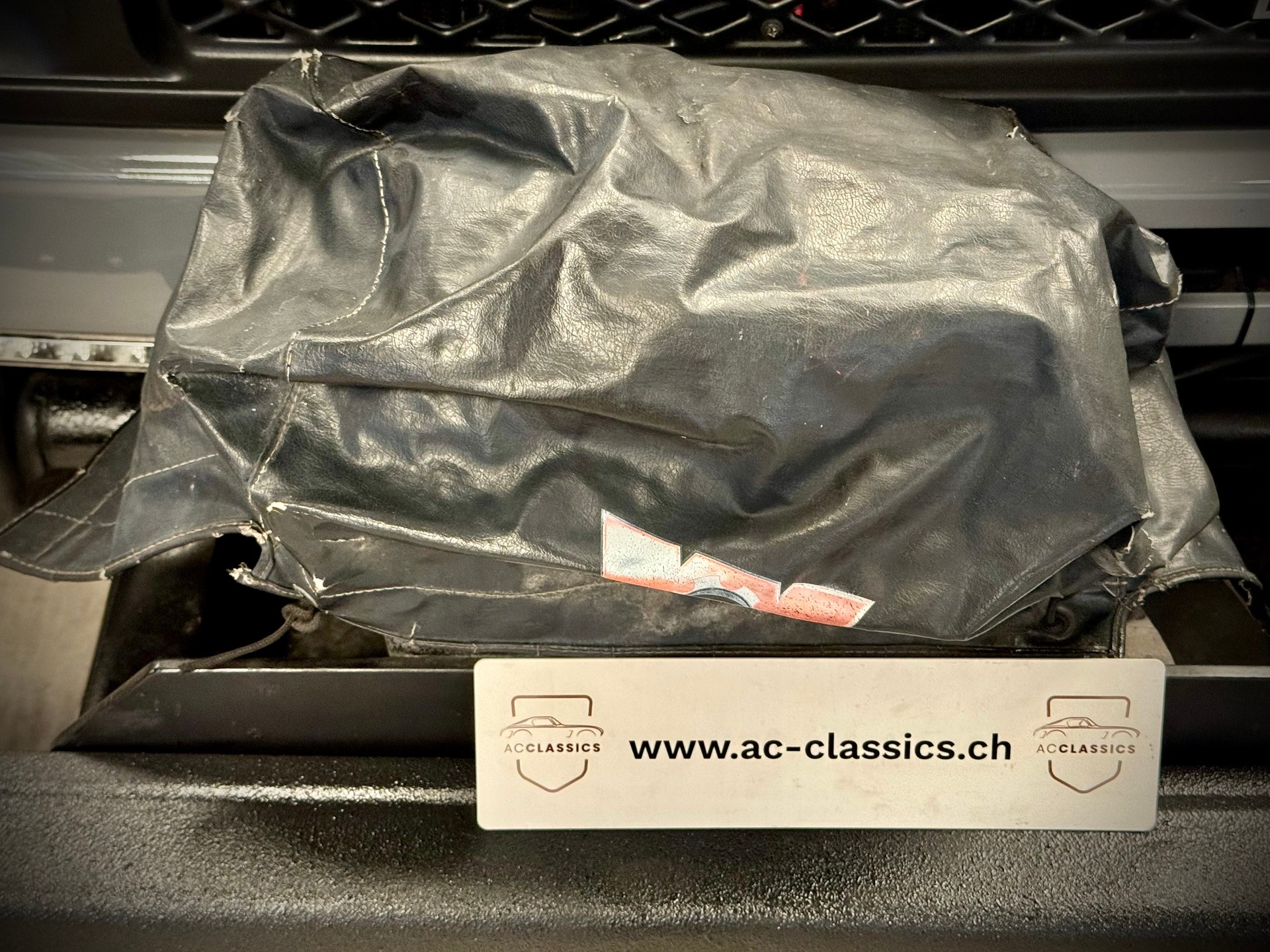 TOYOTA BJ 75 frisch restauriert-image-4
