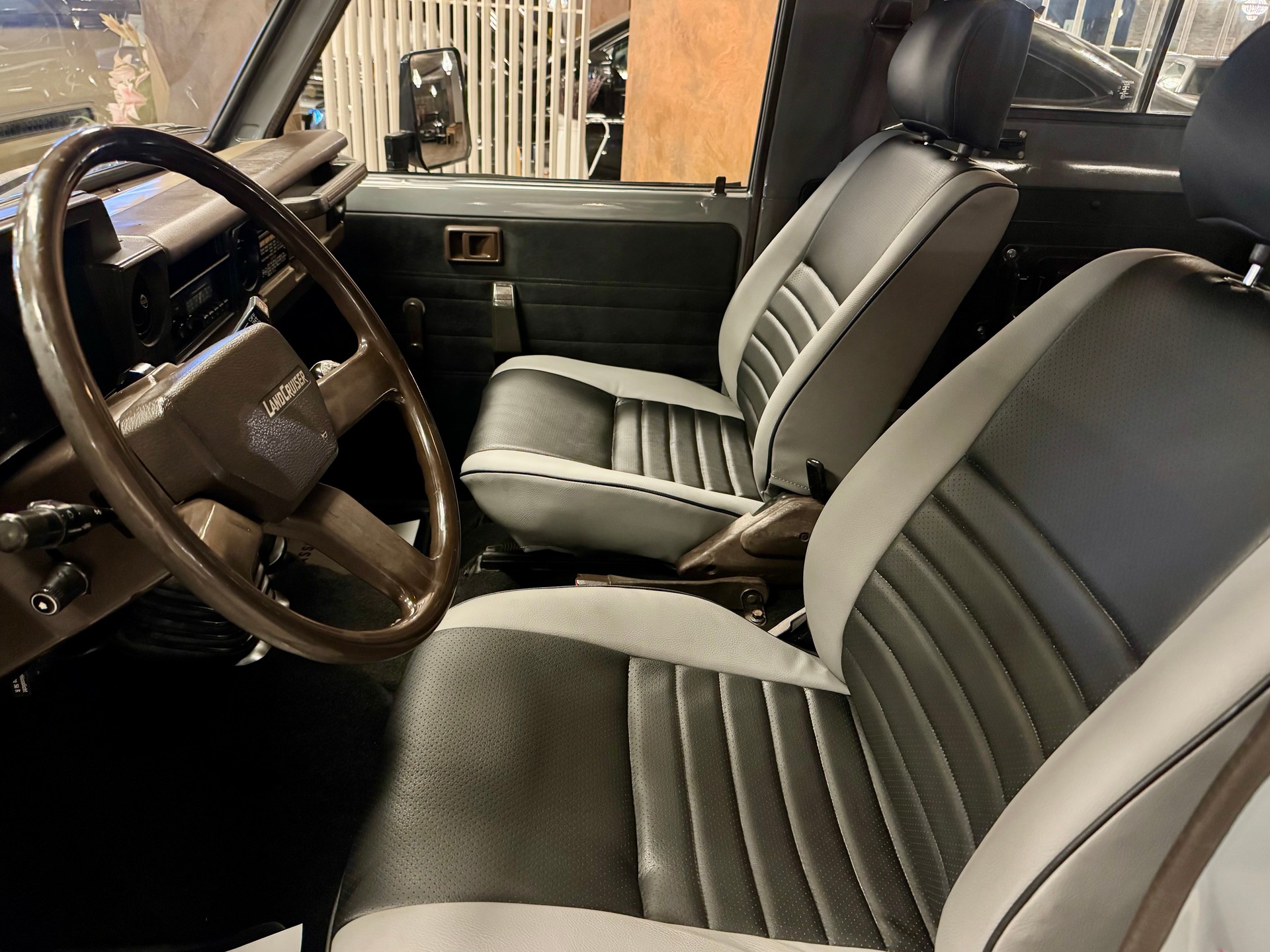 TOYOTA BJ 75 frisch restauriert-image-20