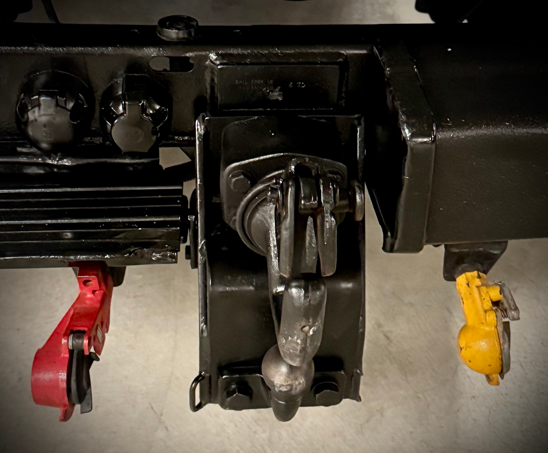 TOYOTA BJ 75 frisch restauriert-image-13
