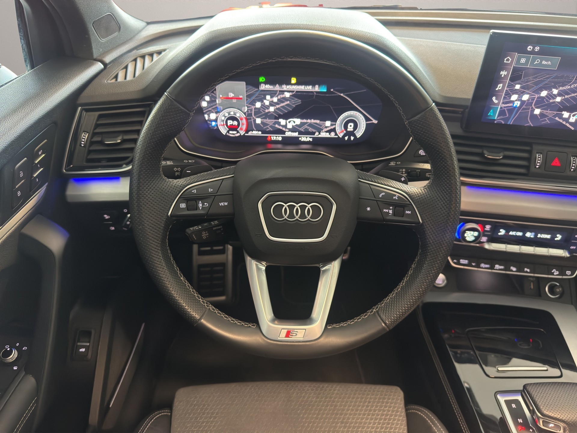 AUDI Q5 Sportback 40 TFSI S line quattro S-tronic-image-14