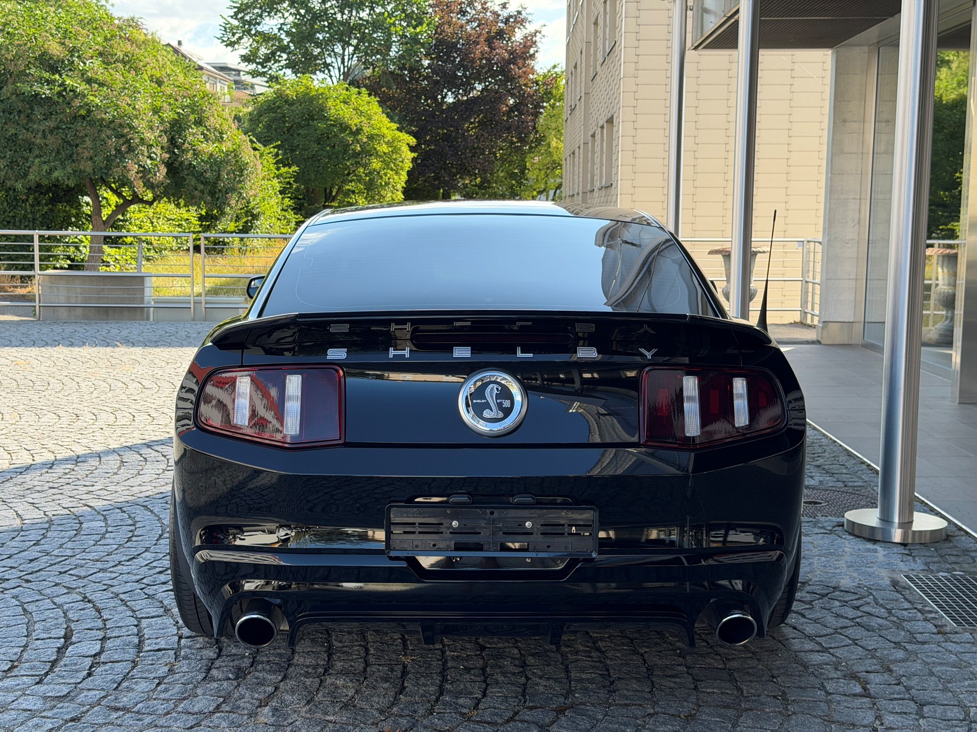 FORD Shelby GT 500 SVT-image-4