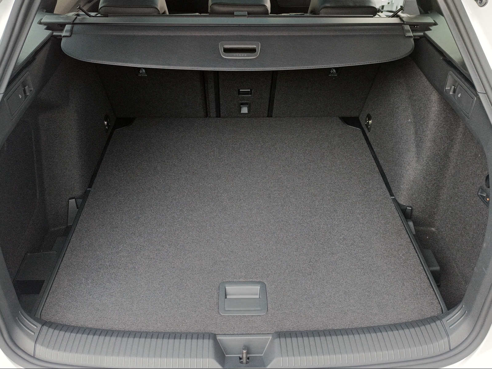 VW Golf Variant 2.0 TSI R-Line DSG 4 Motion-image-6