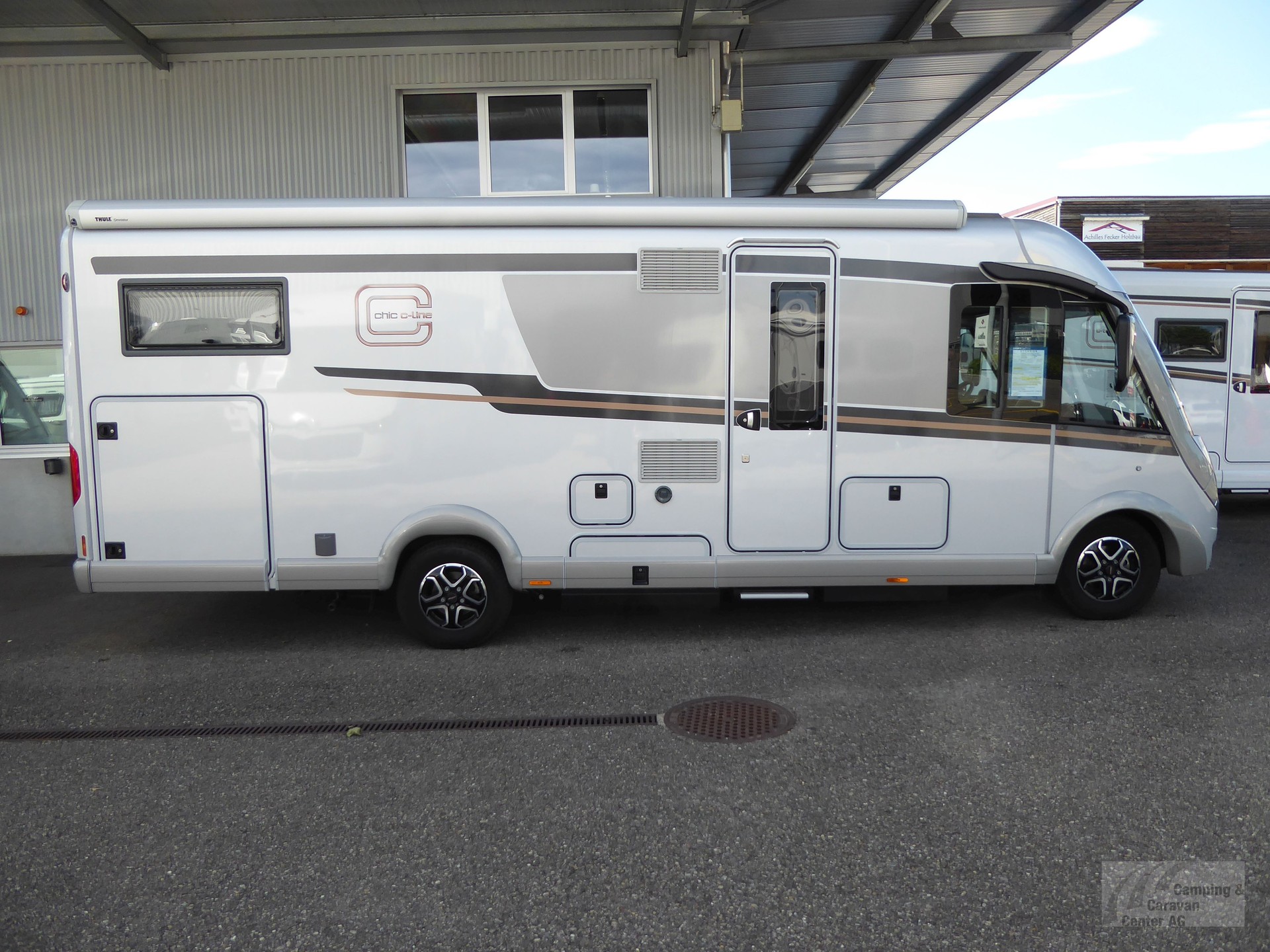 CARTHAGO chic c-line I 4.9 LE L-showroom-element-1