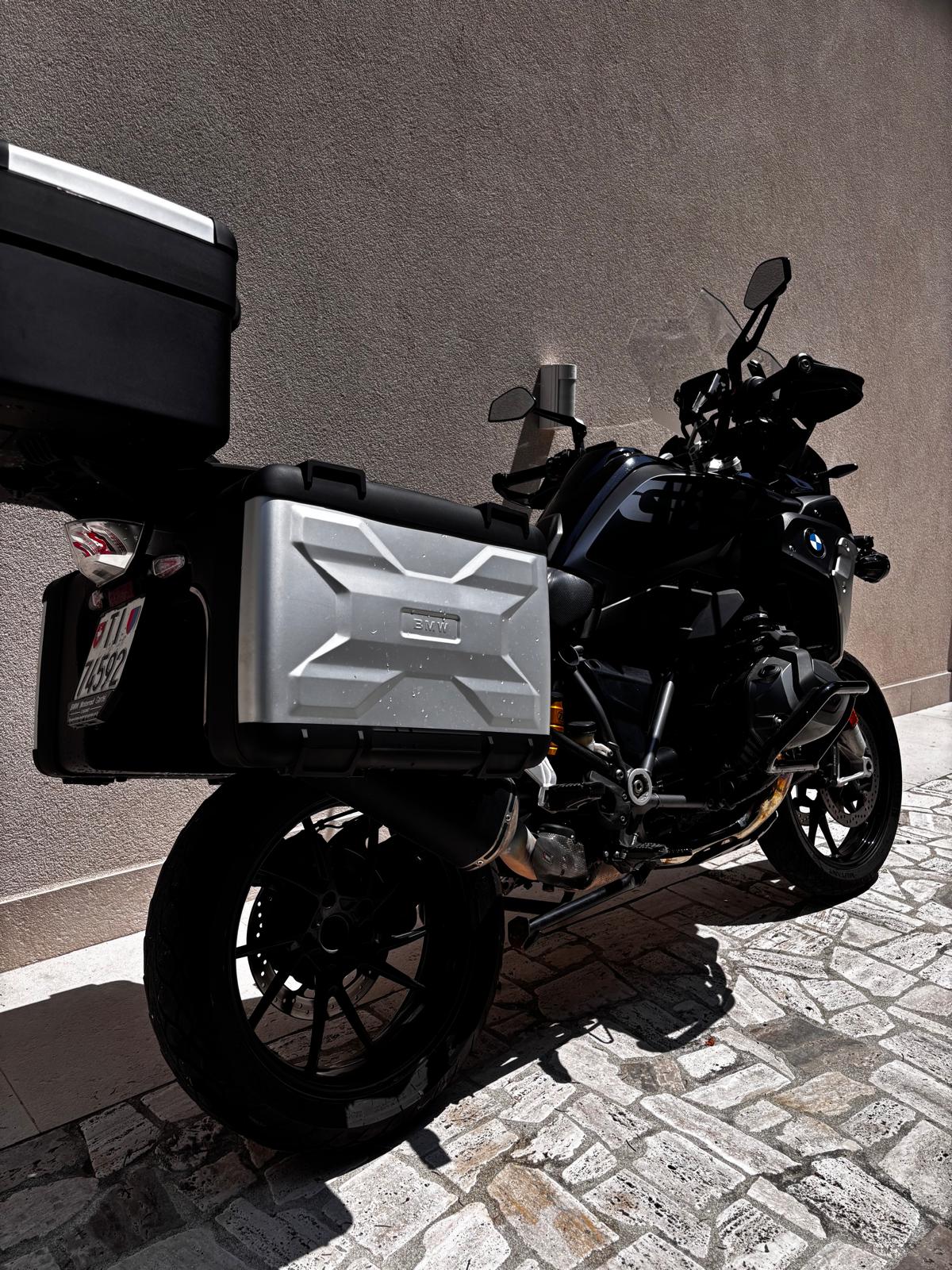 BMW R 1250 GS-image-1