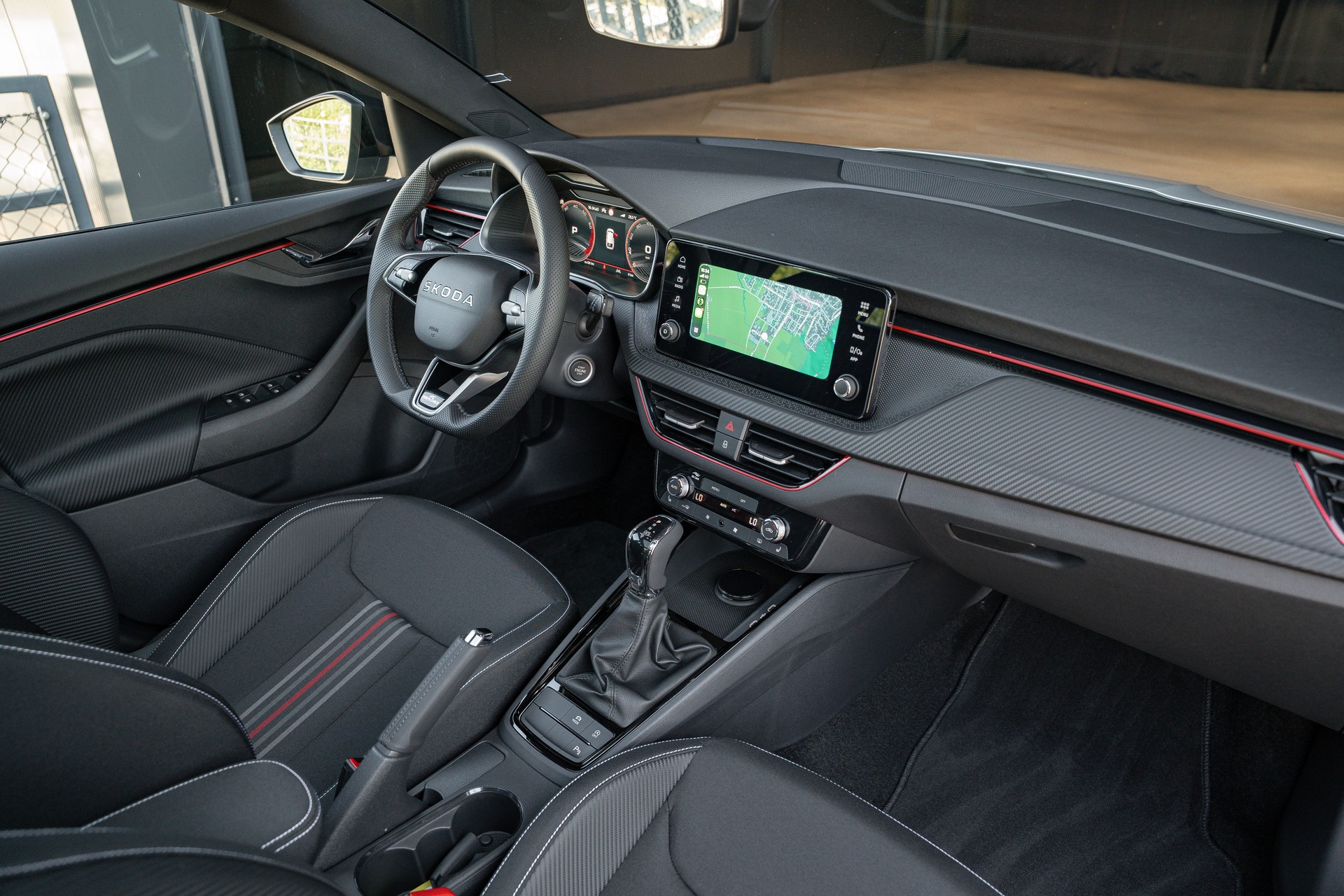 SKODA Scala 1.5 TSI Monte Carlo DSG-image-13