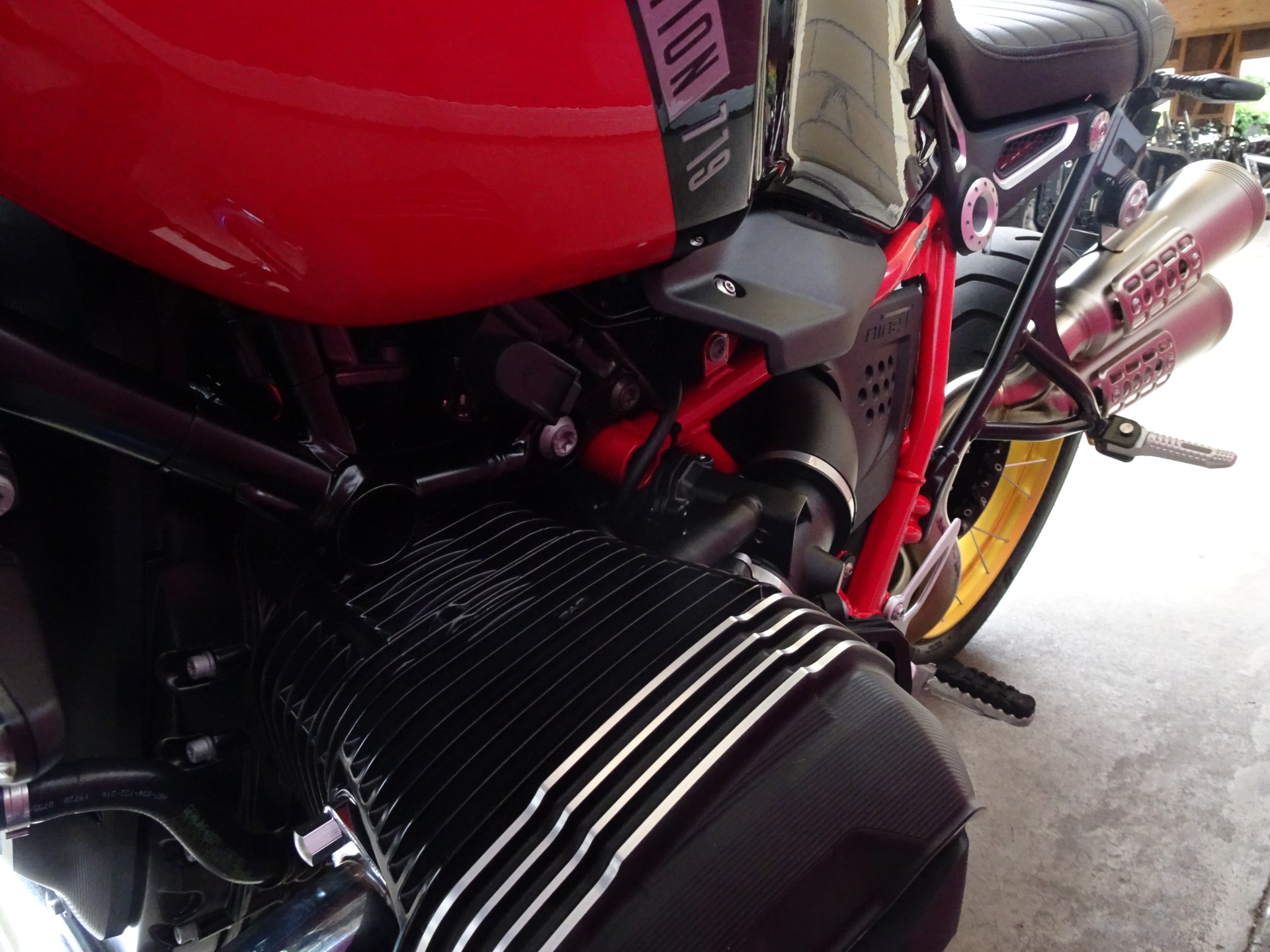 BMW R nineT Scrambler-image-12