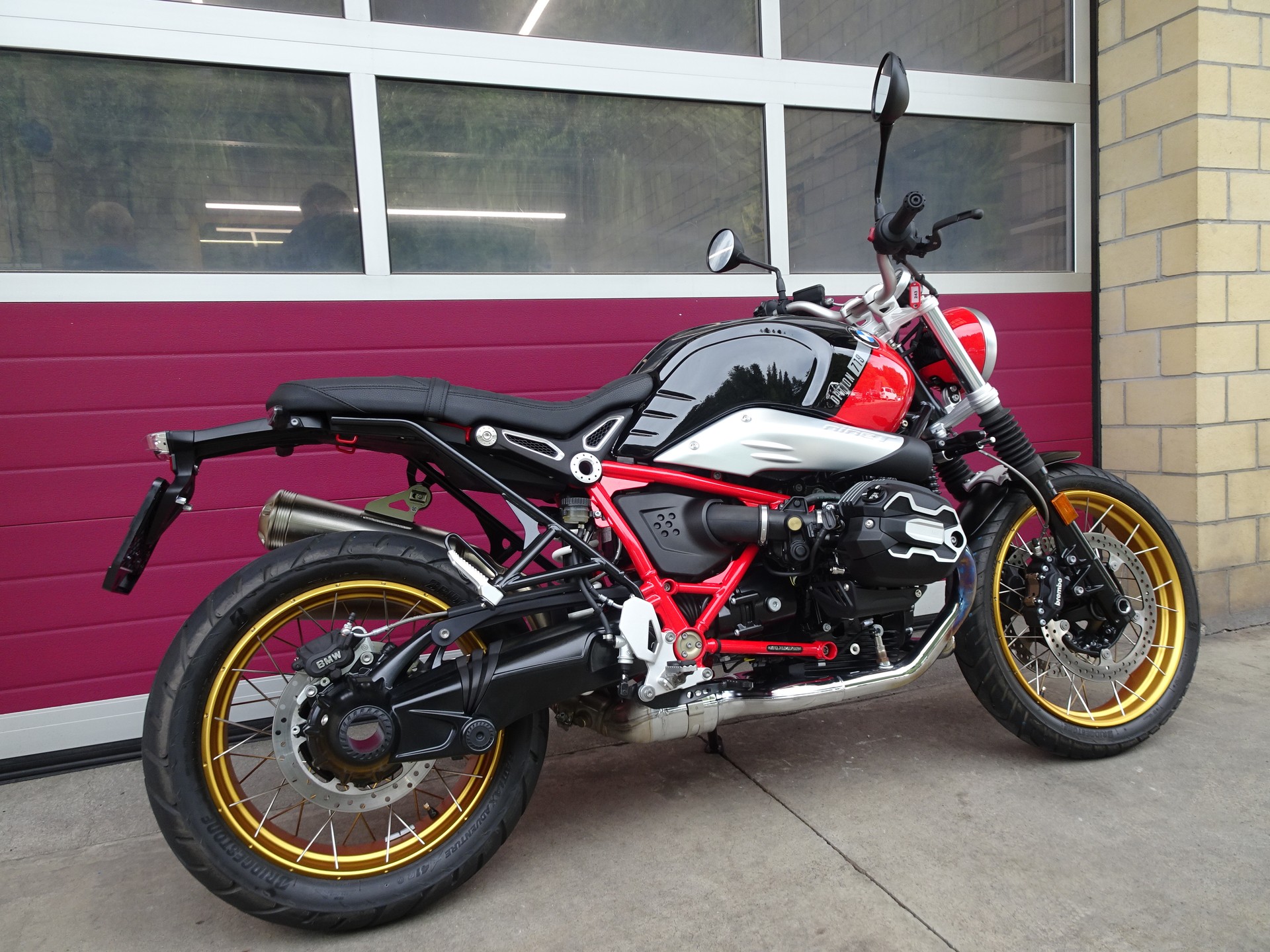 BMW R nineT Scrambler-image-8