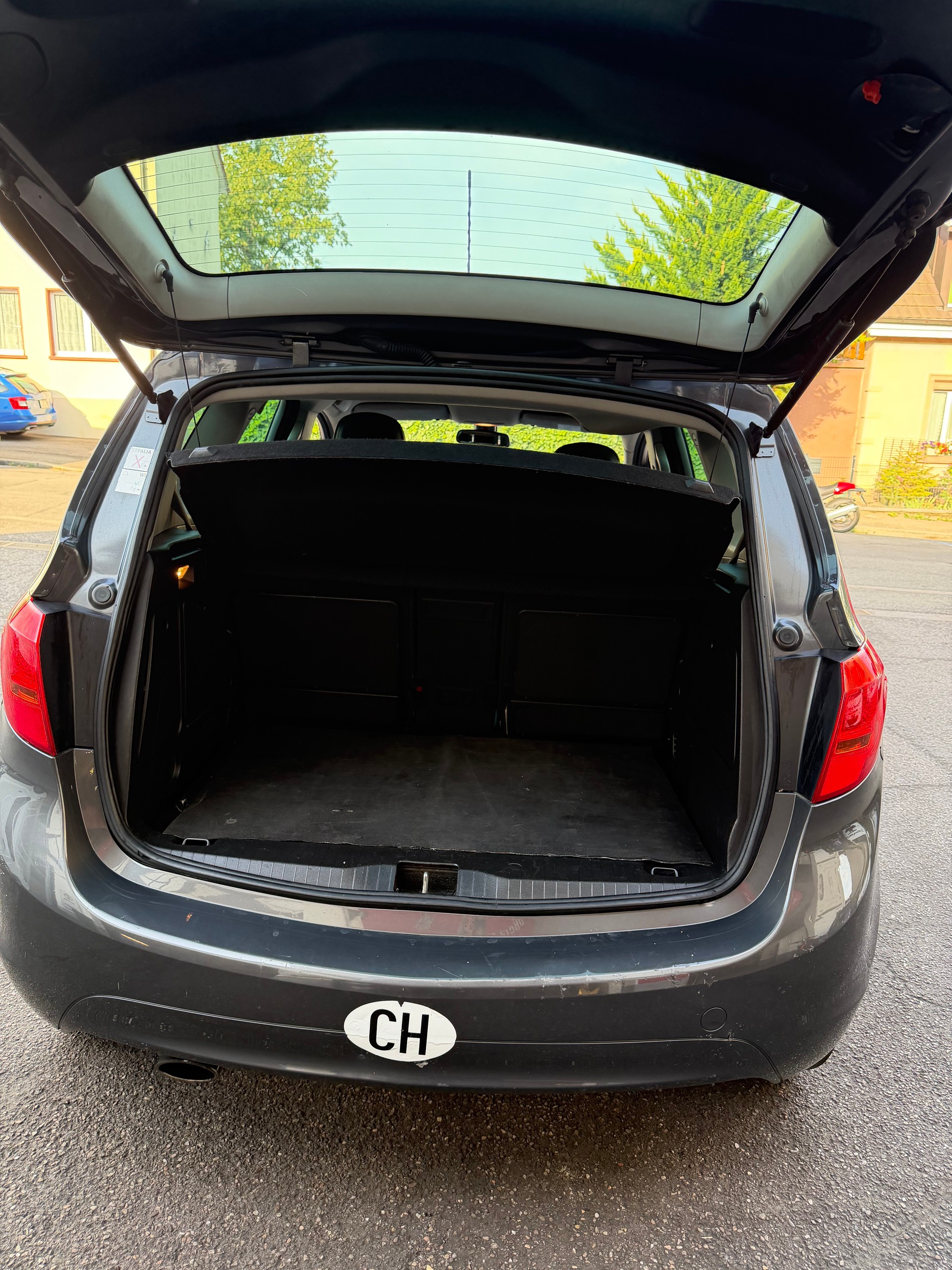 OPEL Meriva 1.4 Turbo Cosmo-image-11