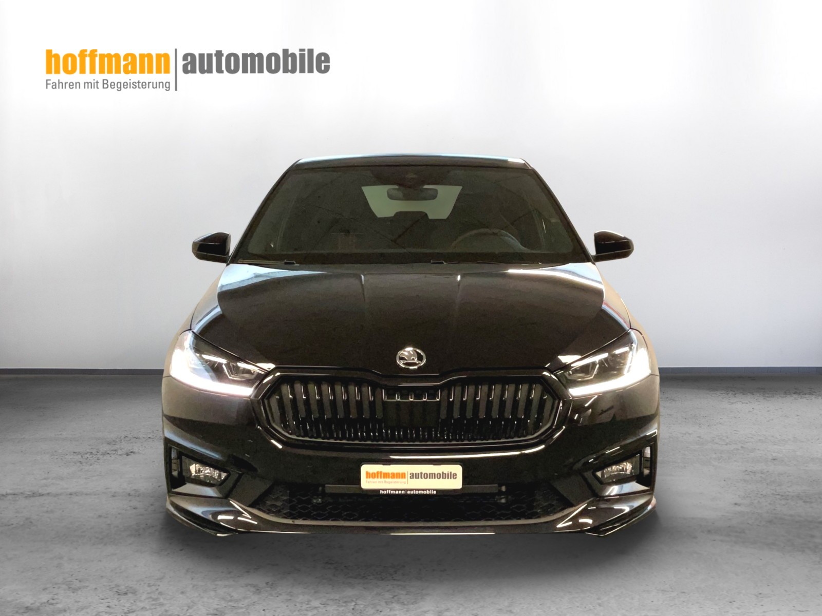 SKODA Fabia 1.0 TSI Monte Carlo DSG-showroom-element-1