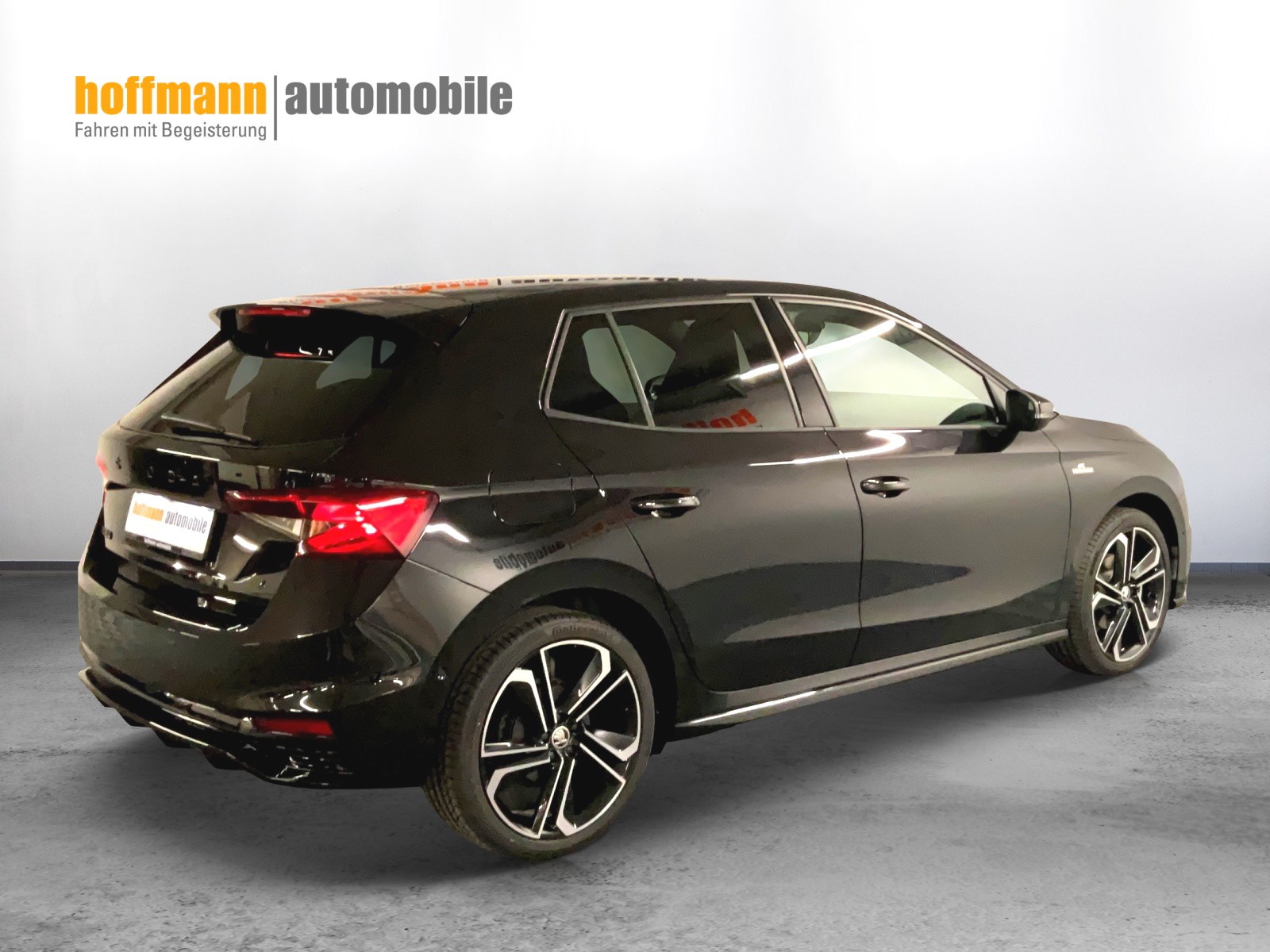 SKODA Fabia 1.0 TSI Monte Carlo DSG-showroom-element-3