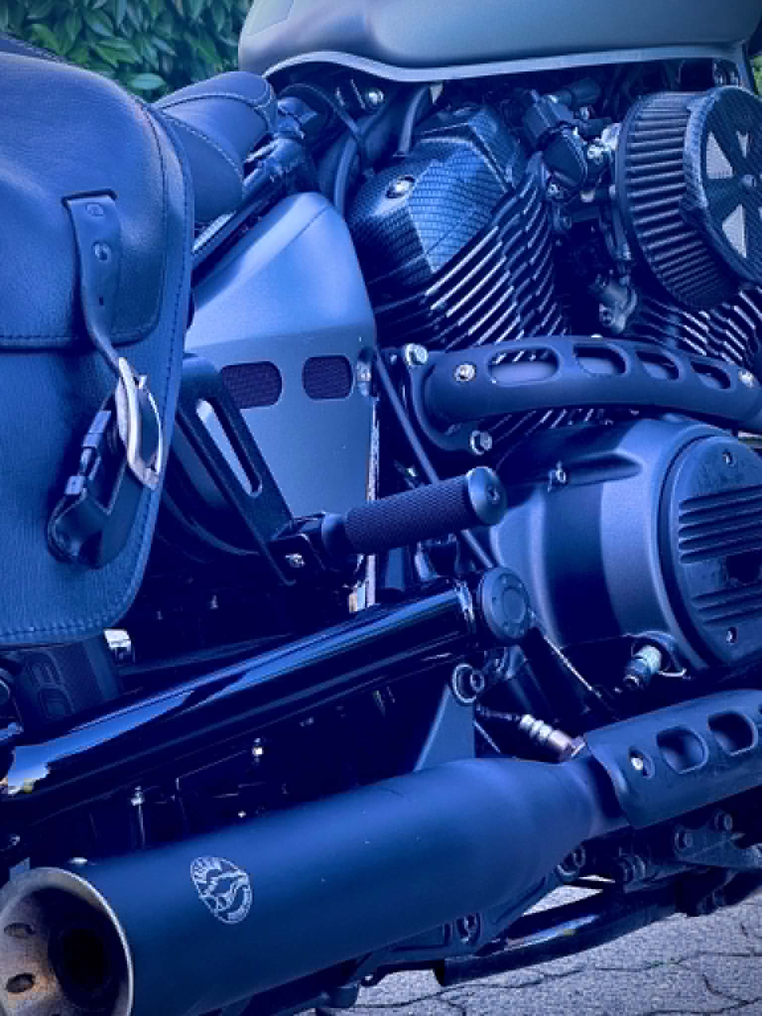 YAMAHA XV 950 R ABS-image-3