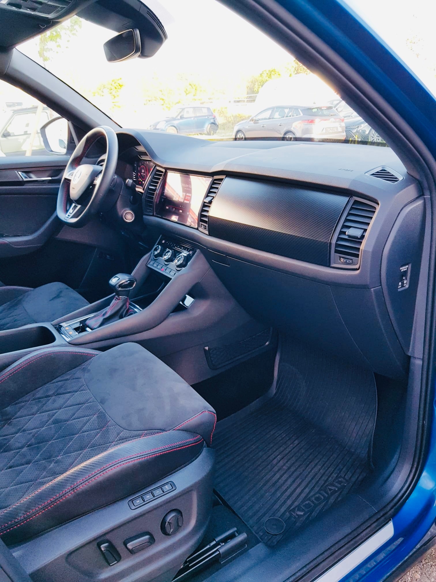 SKODA Kodiaq 2.0 Bi-TDI SCR RS 4x4 DSG-image-9