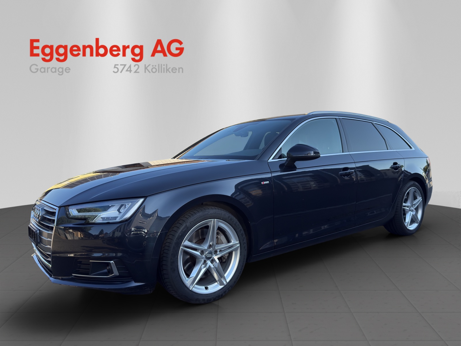 AUDI A4 Avant 2.0 TFSI Sport quattro S-tronic, Mondscheinblau Metallic, 8-fach bereift