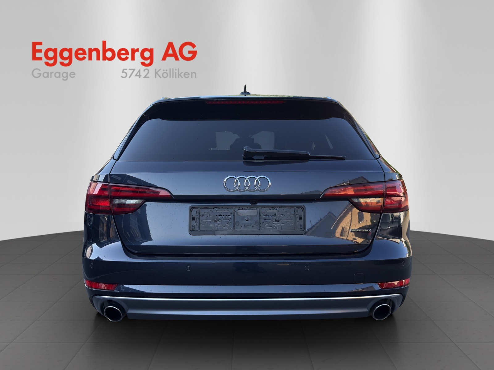 AUDI A4 Avant 2.0 TFSI Sport quattro S-tronic, Mondscheinblau Metallic, 8-fach bereift-showroom-element-3