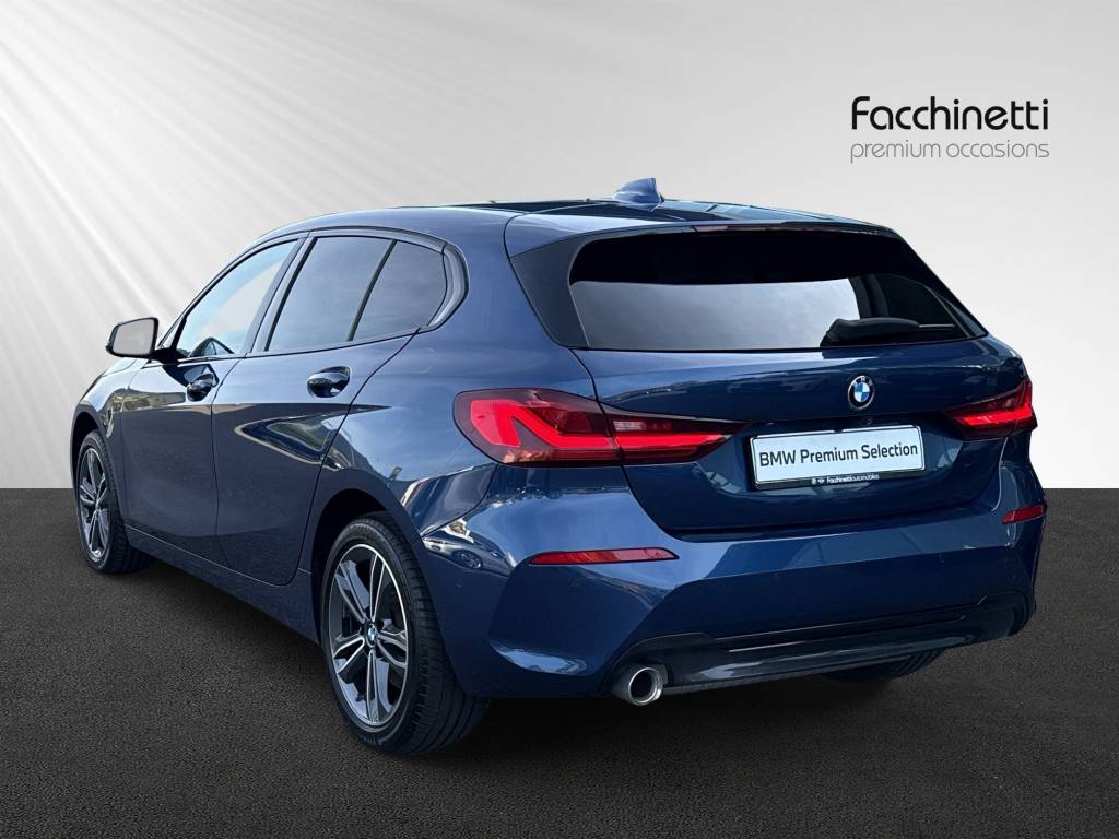 BMW 118i Sport Line Steptronic-showroom-element-3
