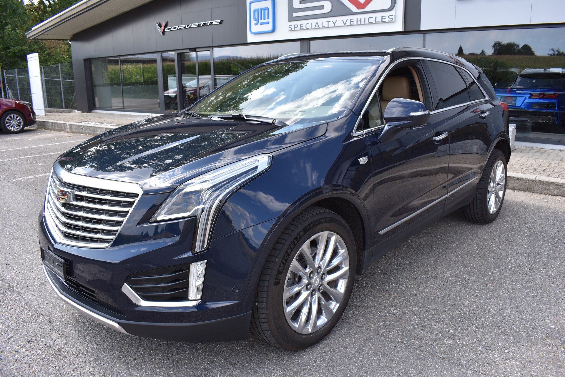 CADILLAC XT5 Crossover 3.6 Platinum Automatic-image-2