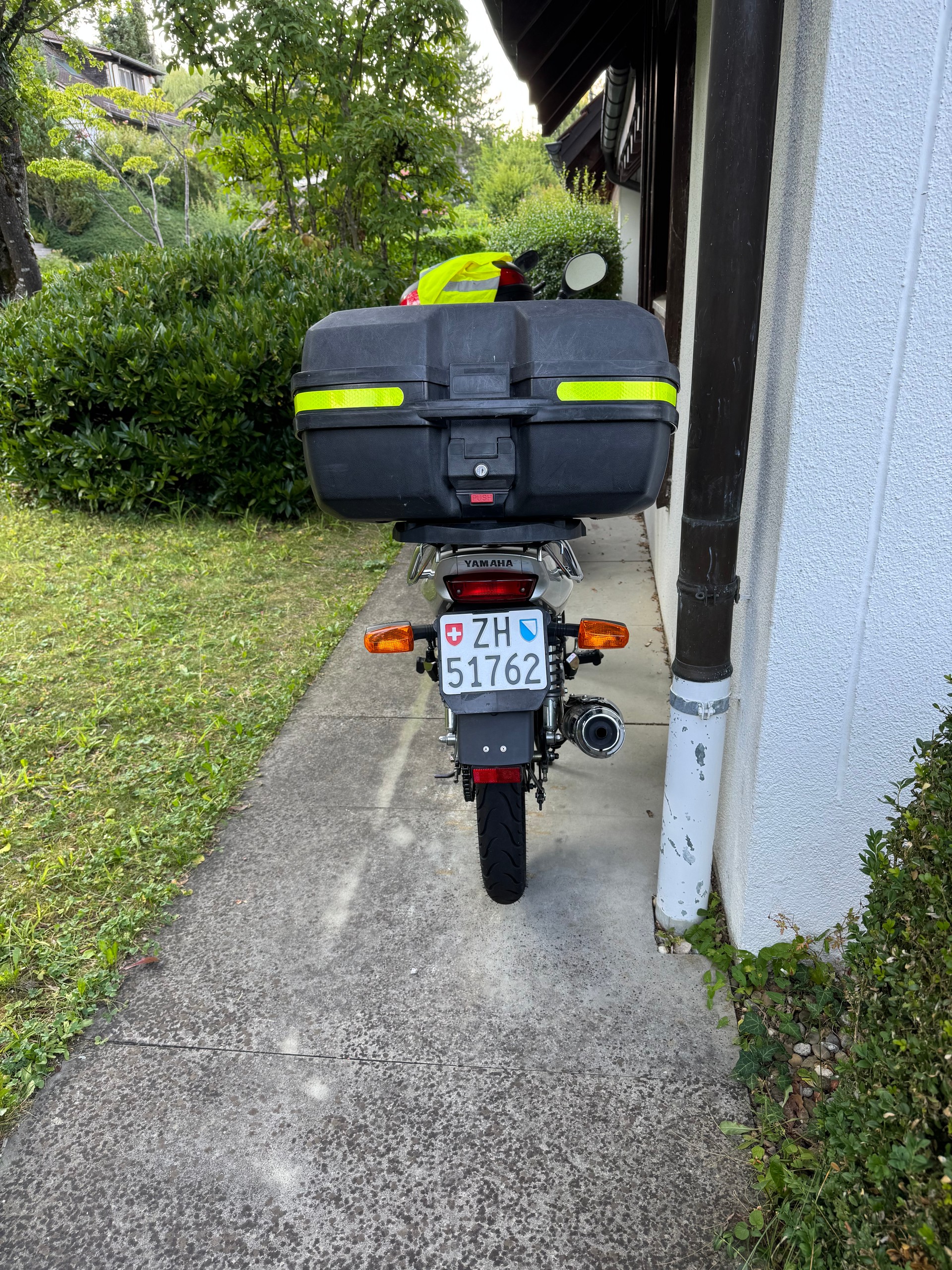 YAMAHA YBR 125-image-1