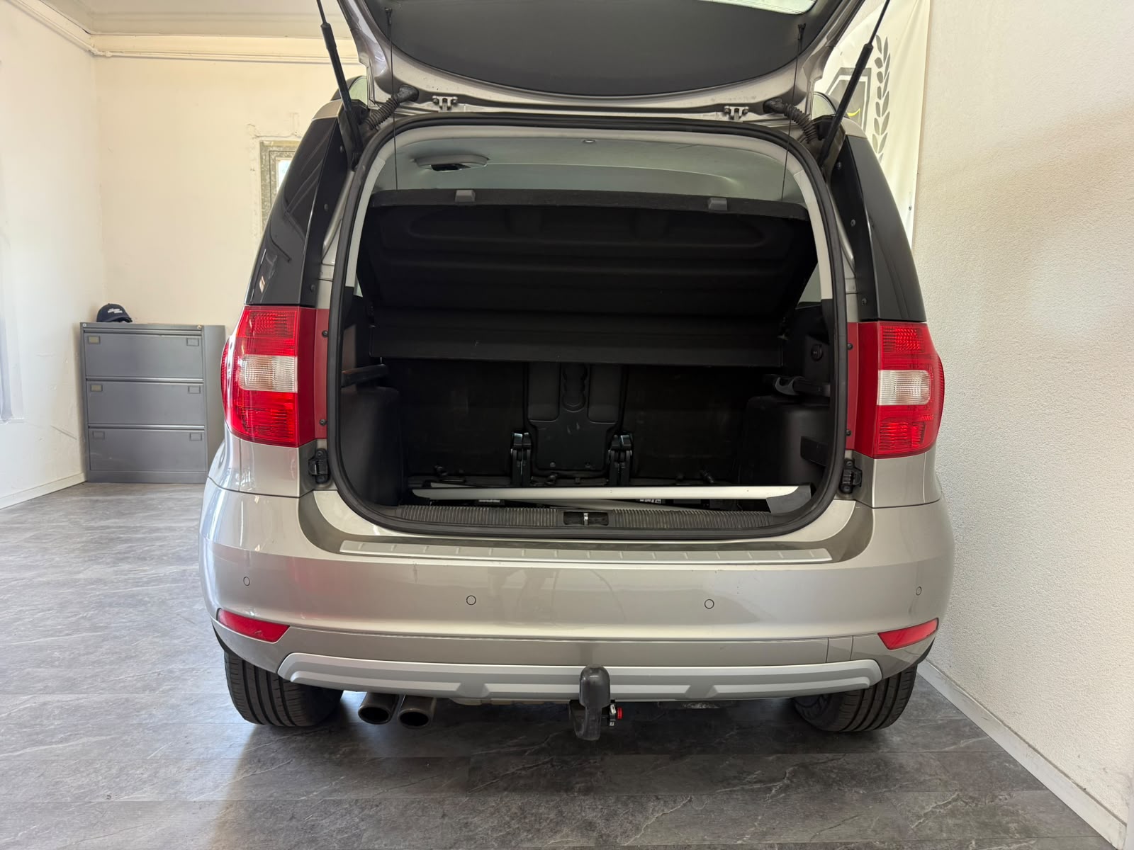 SKODA Yeti 1.4 TSI Ambition 4x4 1,8T AHK-image-4
