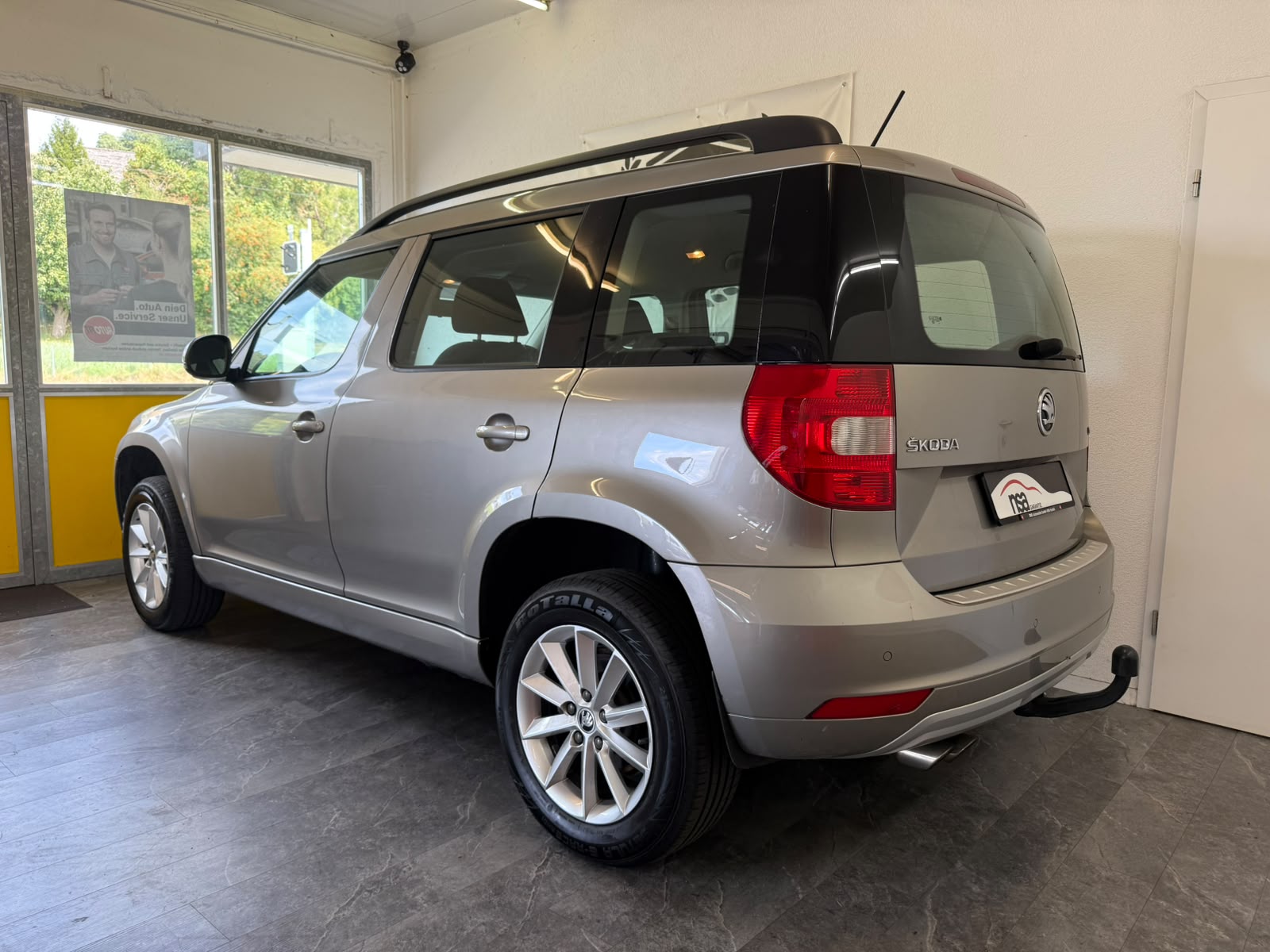 SKODA Yeti 1.4 TSI Ambition 4x4 1,8T AHK-image-2