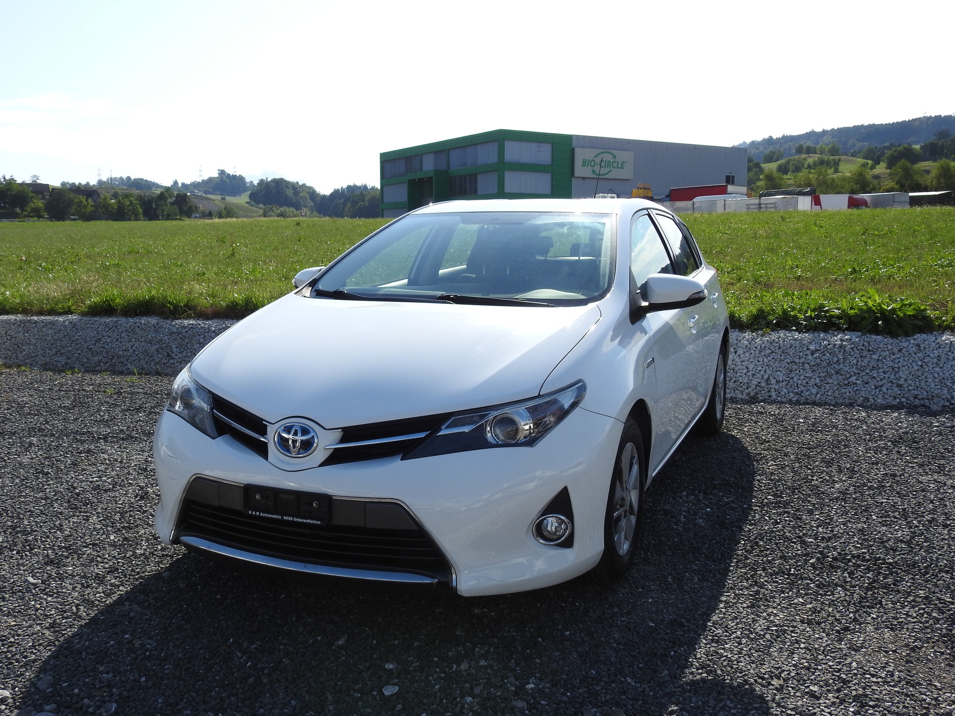 TOYOTA Auris 1.8 16V HSD Linea Luna