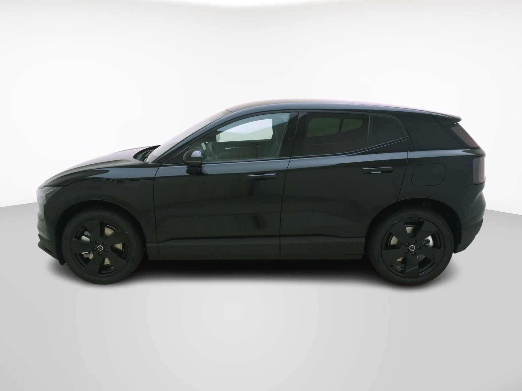 VOLVO EX 30 Twin Ultra Performance Black Edition AWD-showroom-element-1