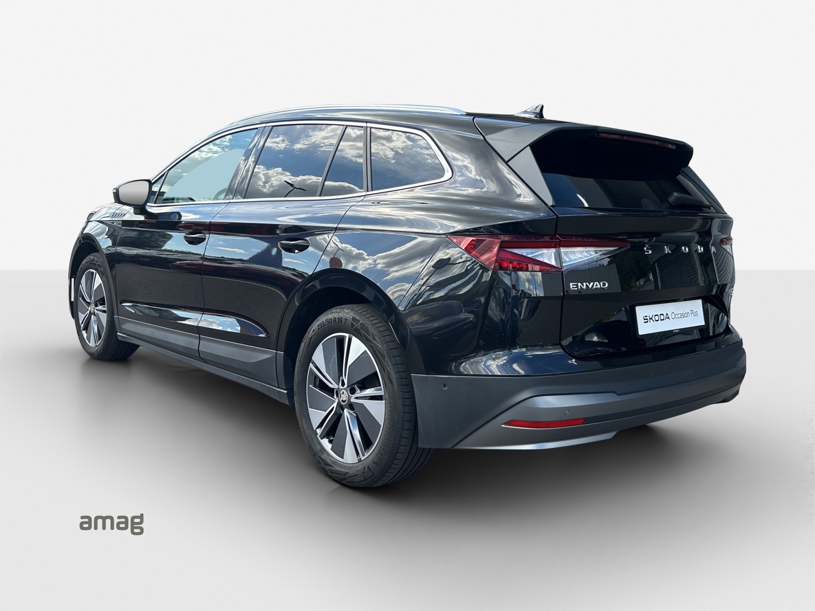 SKODA Enyaq iV 80-showroom-element-2