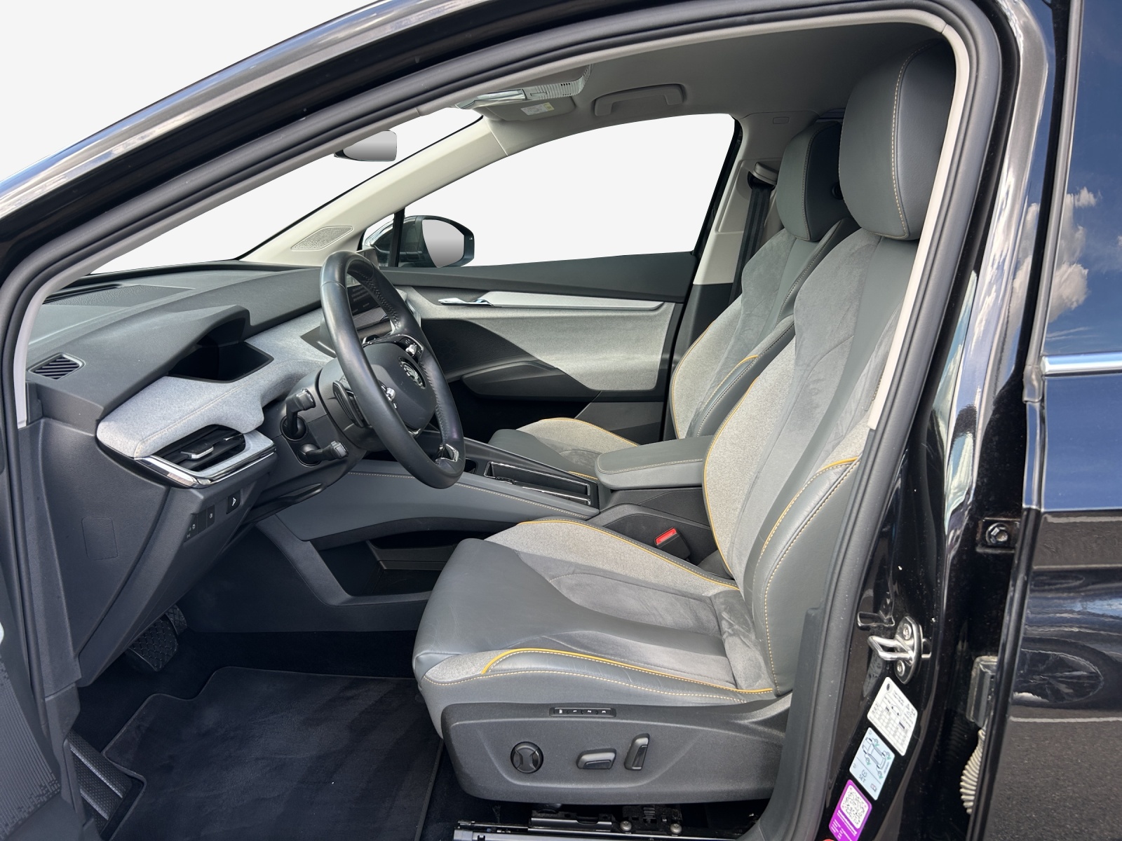 SKODA Enyaq iV 80-image-7