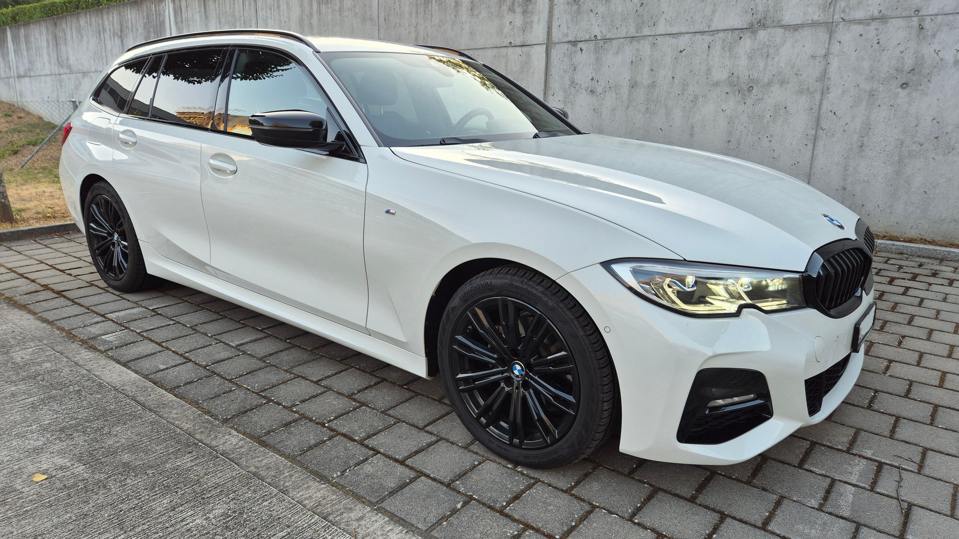 BMW 320d xDrive 48V Touring M-Sport Steptronic