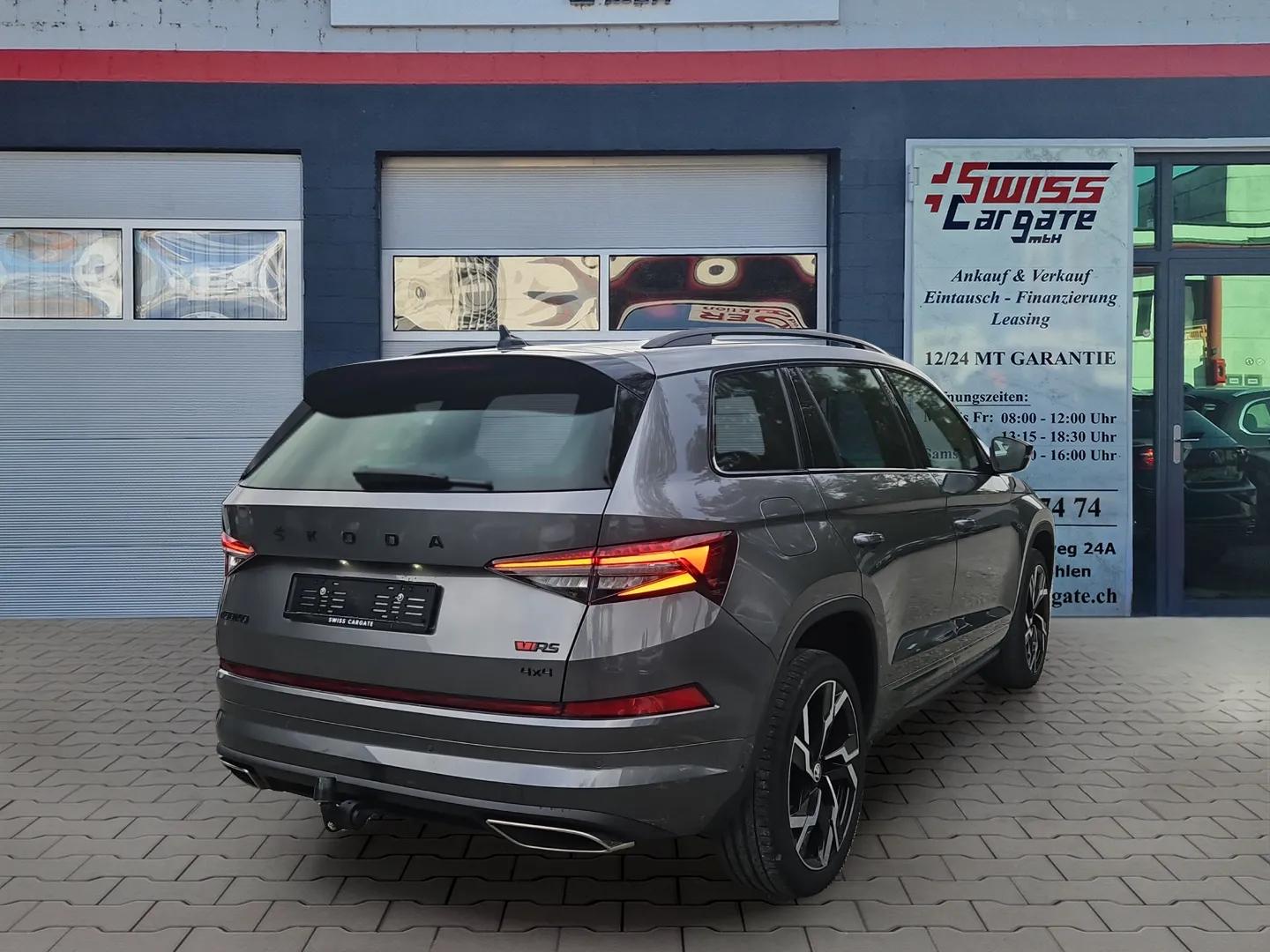 SKODA Kodiaq 2.0 TSI 4x4 RS mit AHK & Panoramadach + Standheizung-image-7