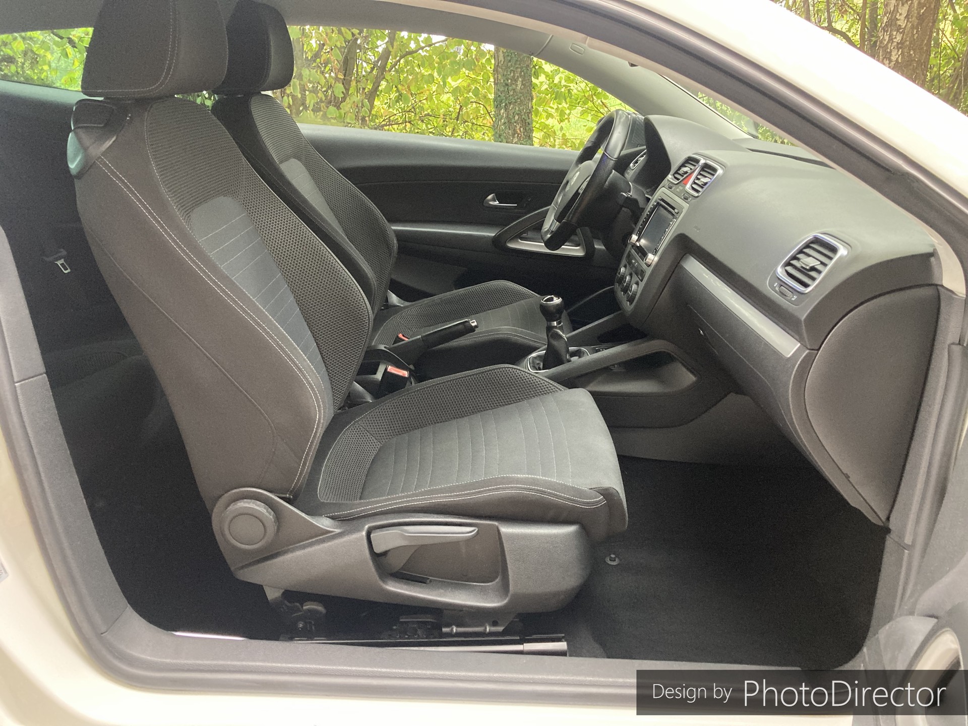 VW Scirocco 1.4 TSI SPORT-image-4