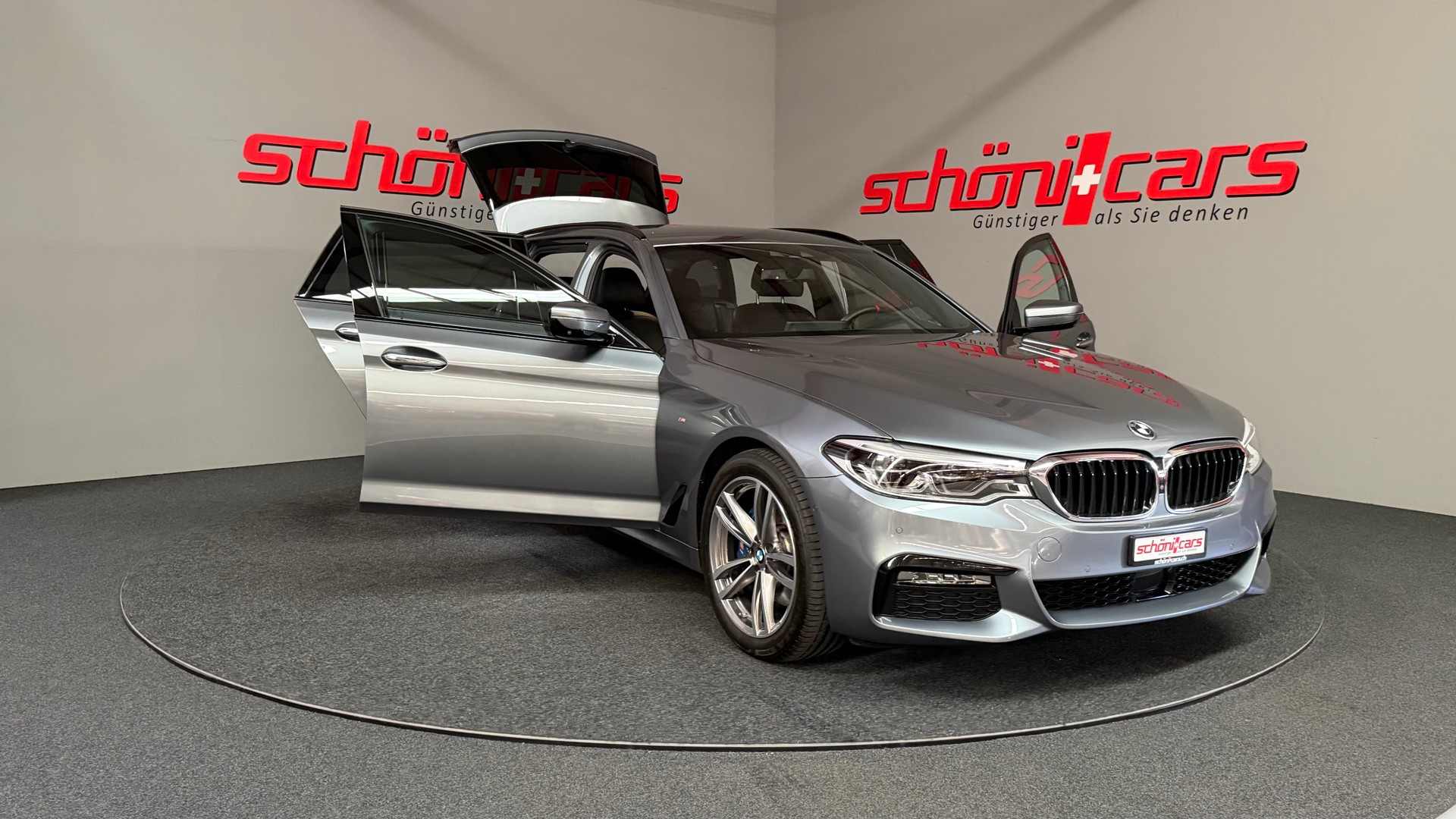 BMW 530i xDrive Touring Steptronic-image-11