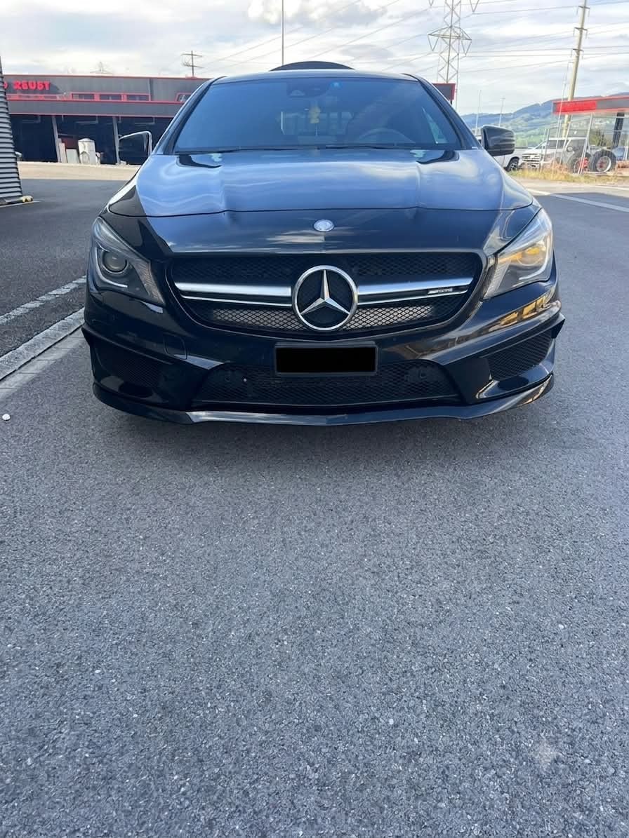 MERCEDES-BENZ CLA 45 AMG 4m-image-2