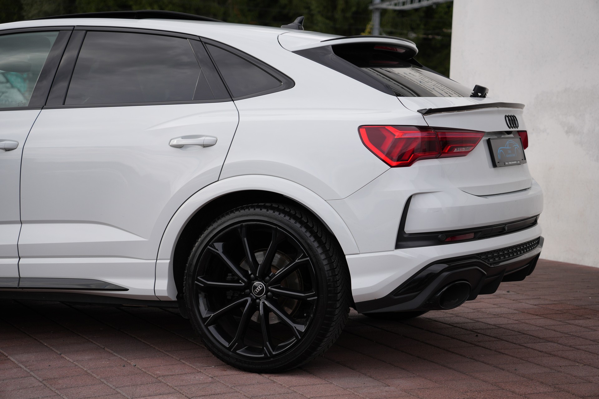 AUDI RS Q3 Sportback quattro S tronic (CH)-showroom-element-2