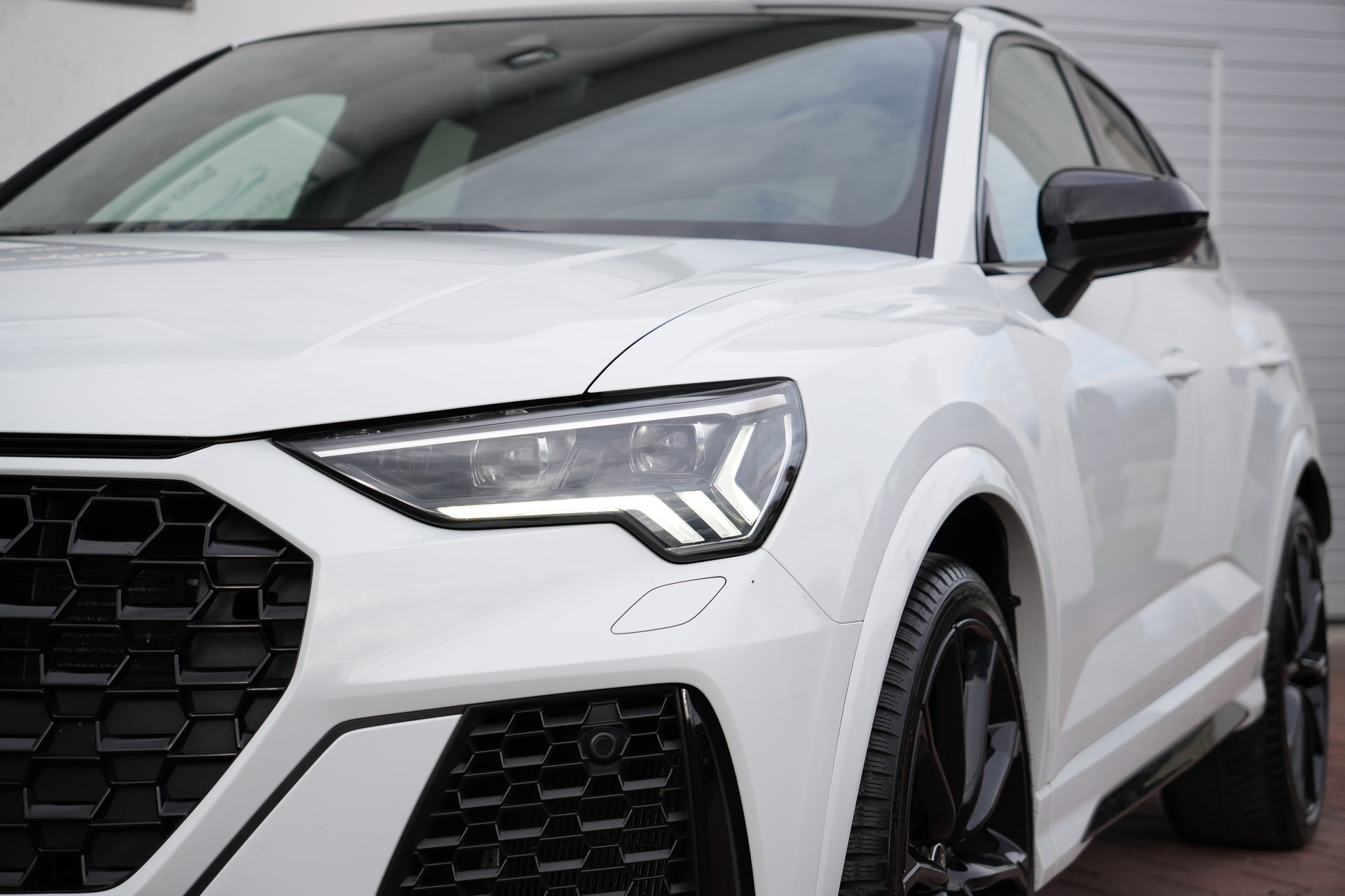 AUDI RS Q3 Sportback quattro S tronic (CH)-showroom-element-3