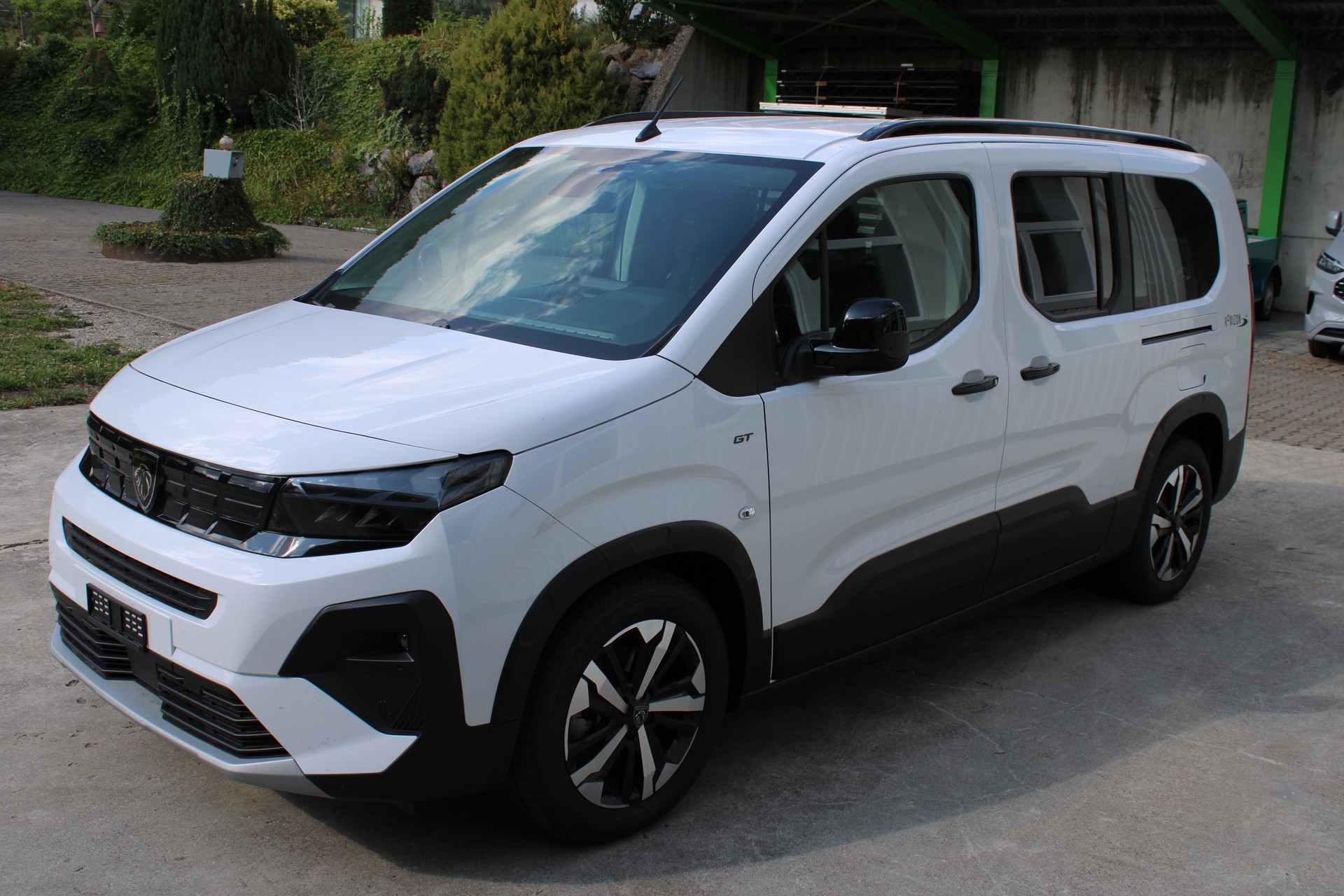 PEUGEOT RIFTER GT L2-image-1