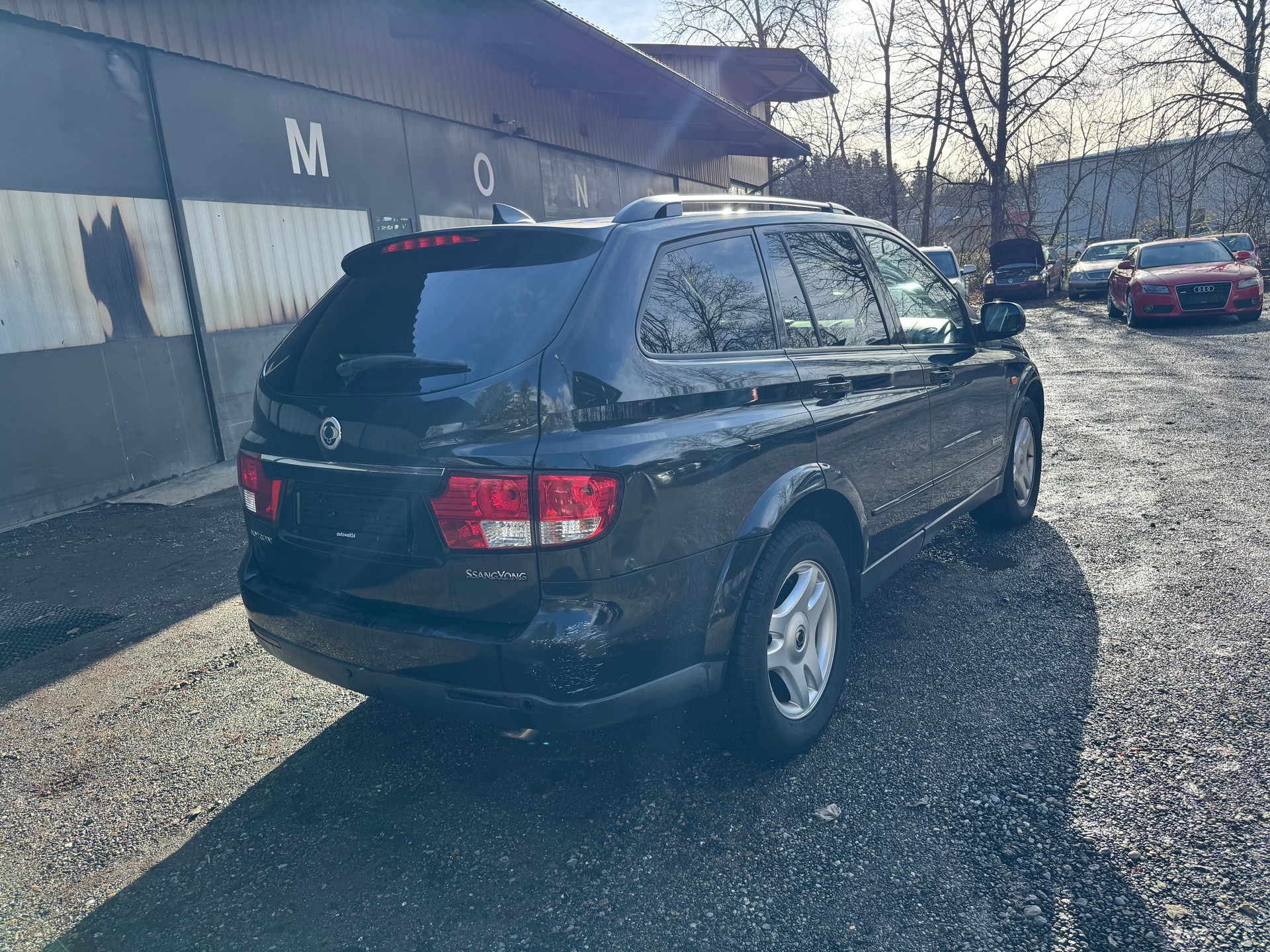 KGM-SsangYong Kyron 270 Xdi 4WD Comfort Automatic-image-4