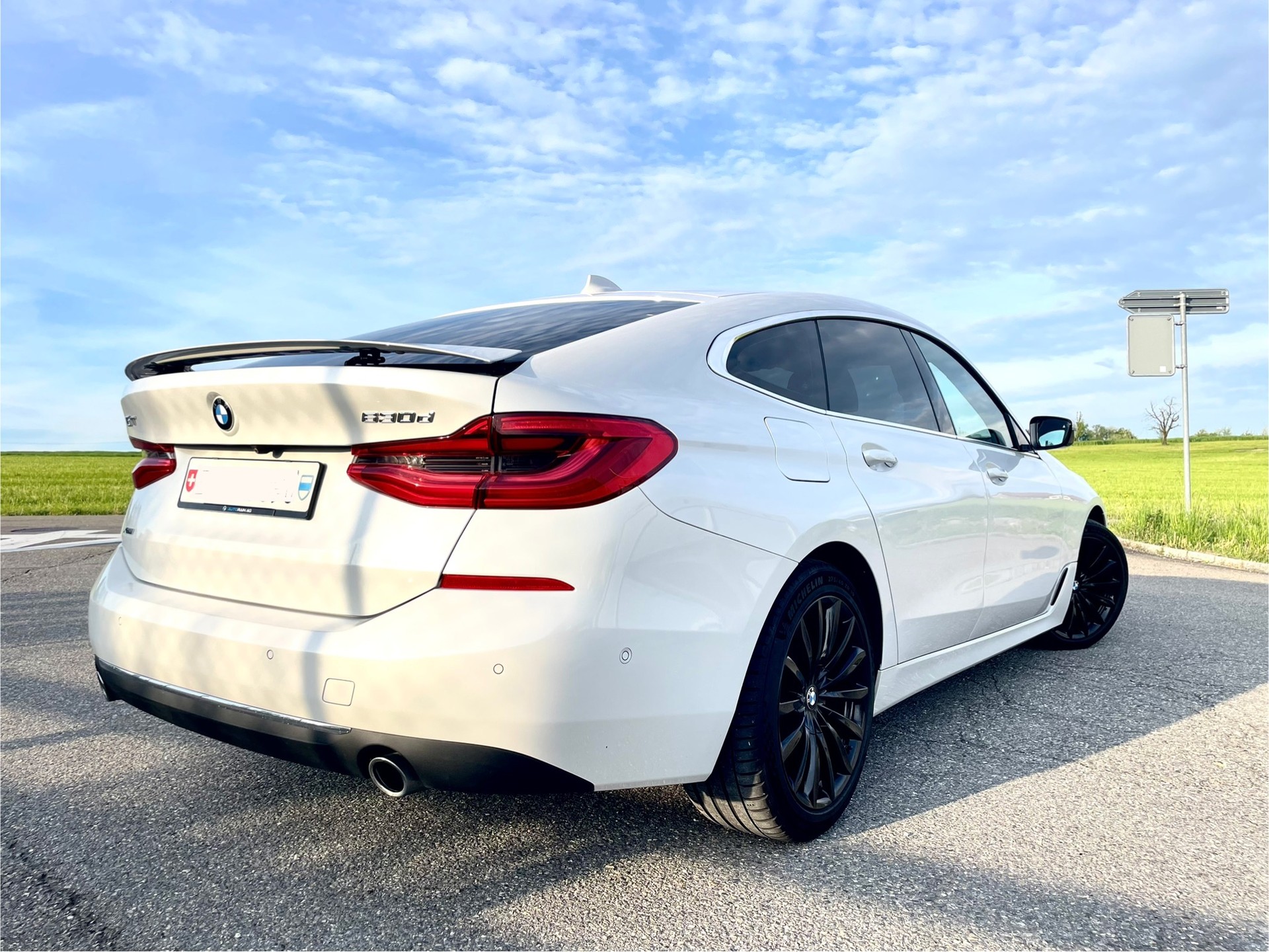 BMW 630d GT xDrive Luxury Line Steptronic-image-1