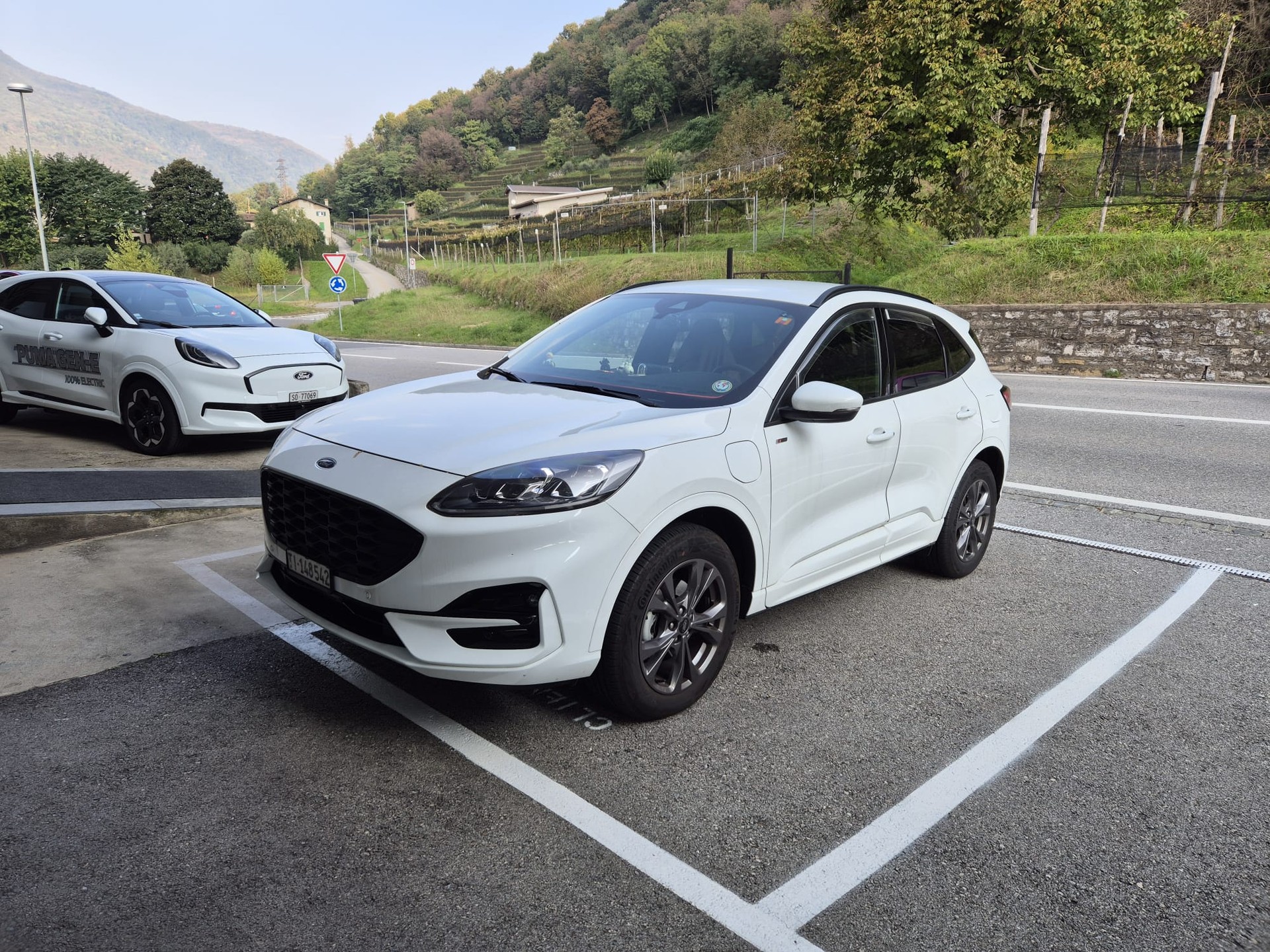 FORD Kuga 2.5 PHEV ST-Line X 2WD-image-1