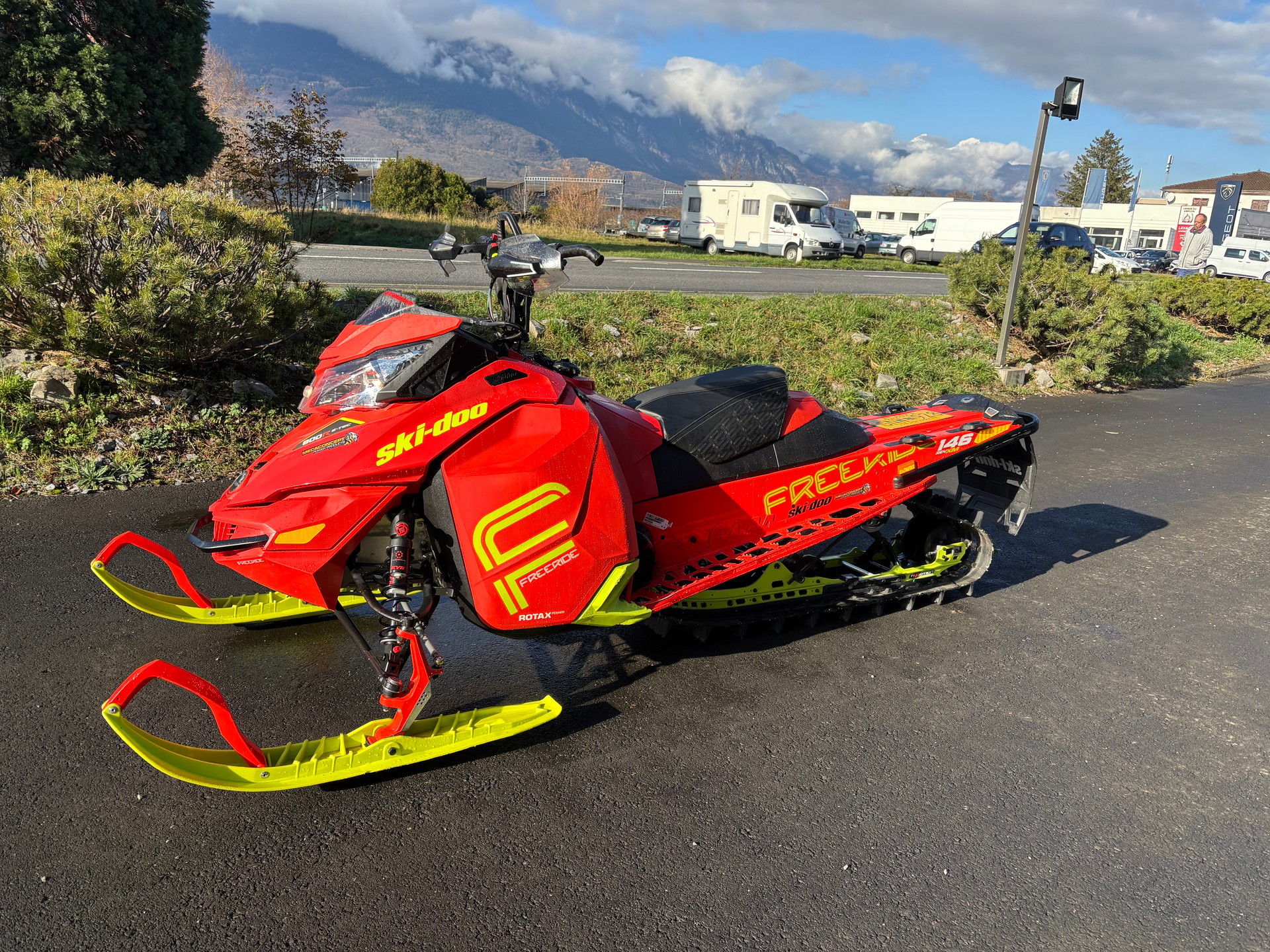 SKIDOO Freeride 146 ROTAX® 800R E-TEC