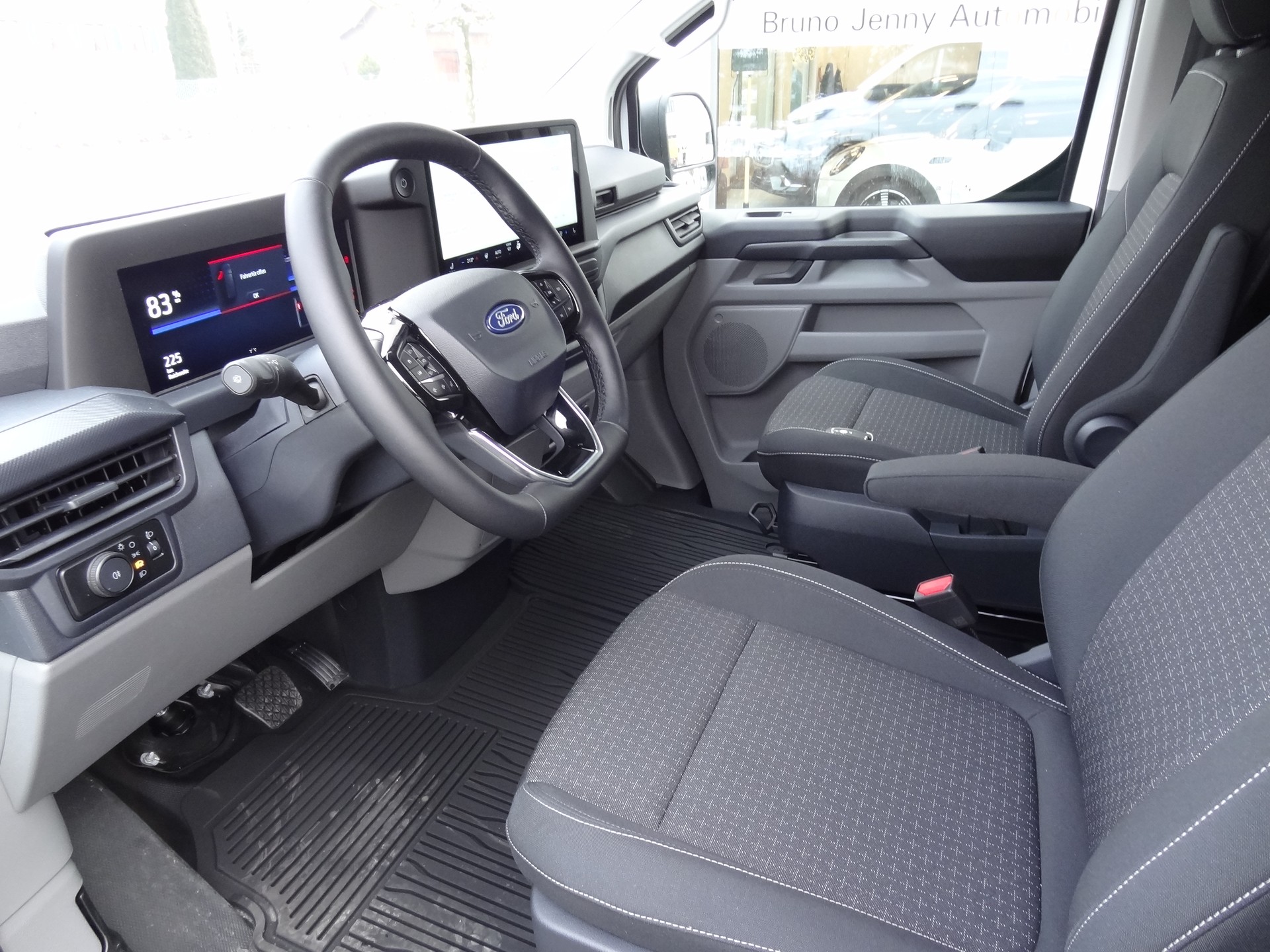 FORD Transit Custom Van 340 L2H1 65kWh Trend-showroom-element-3