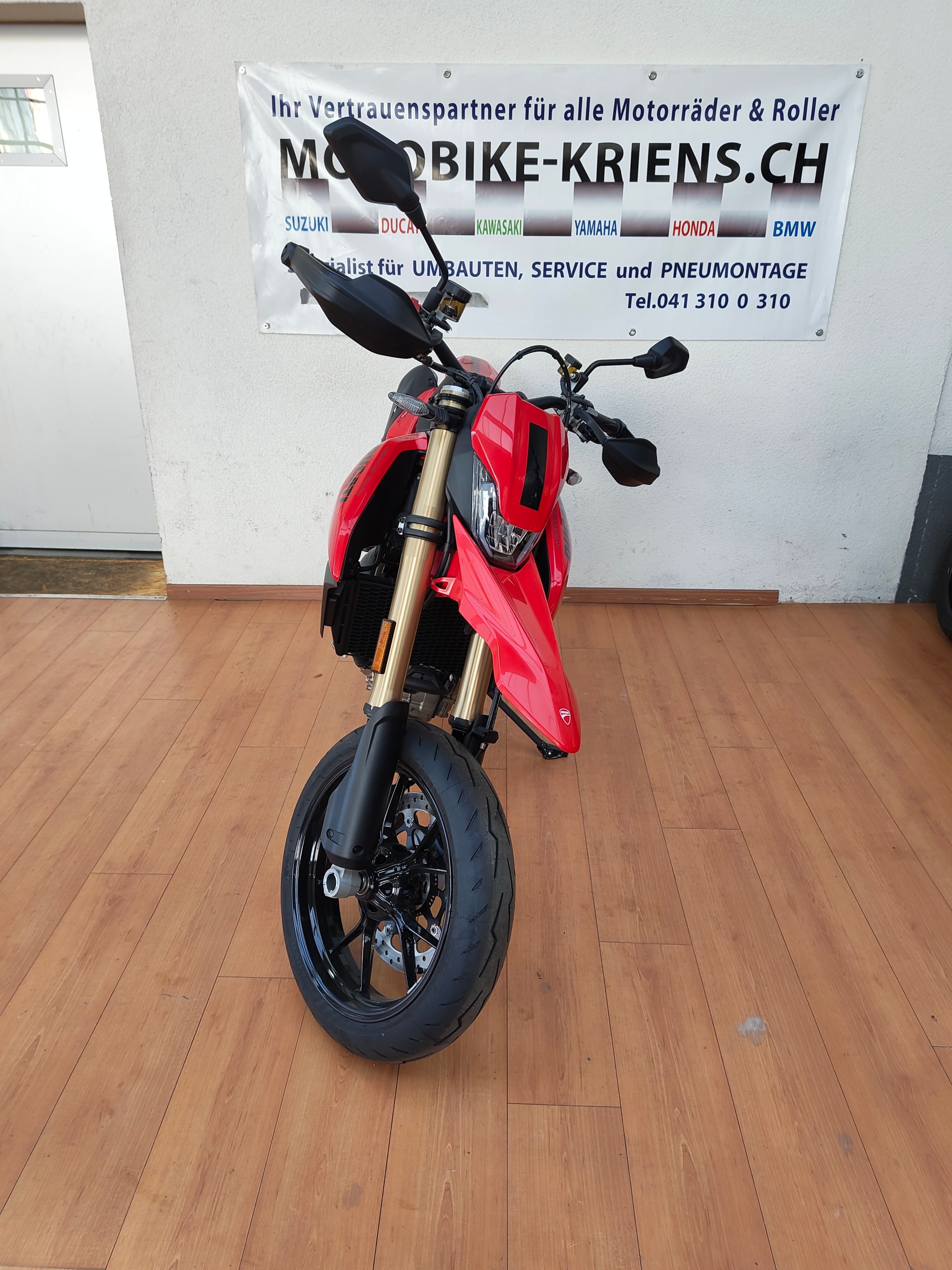 DUCATI HYPERMOTARD 698-image-1