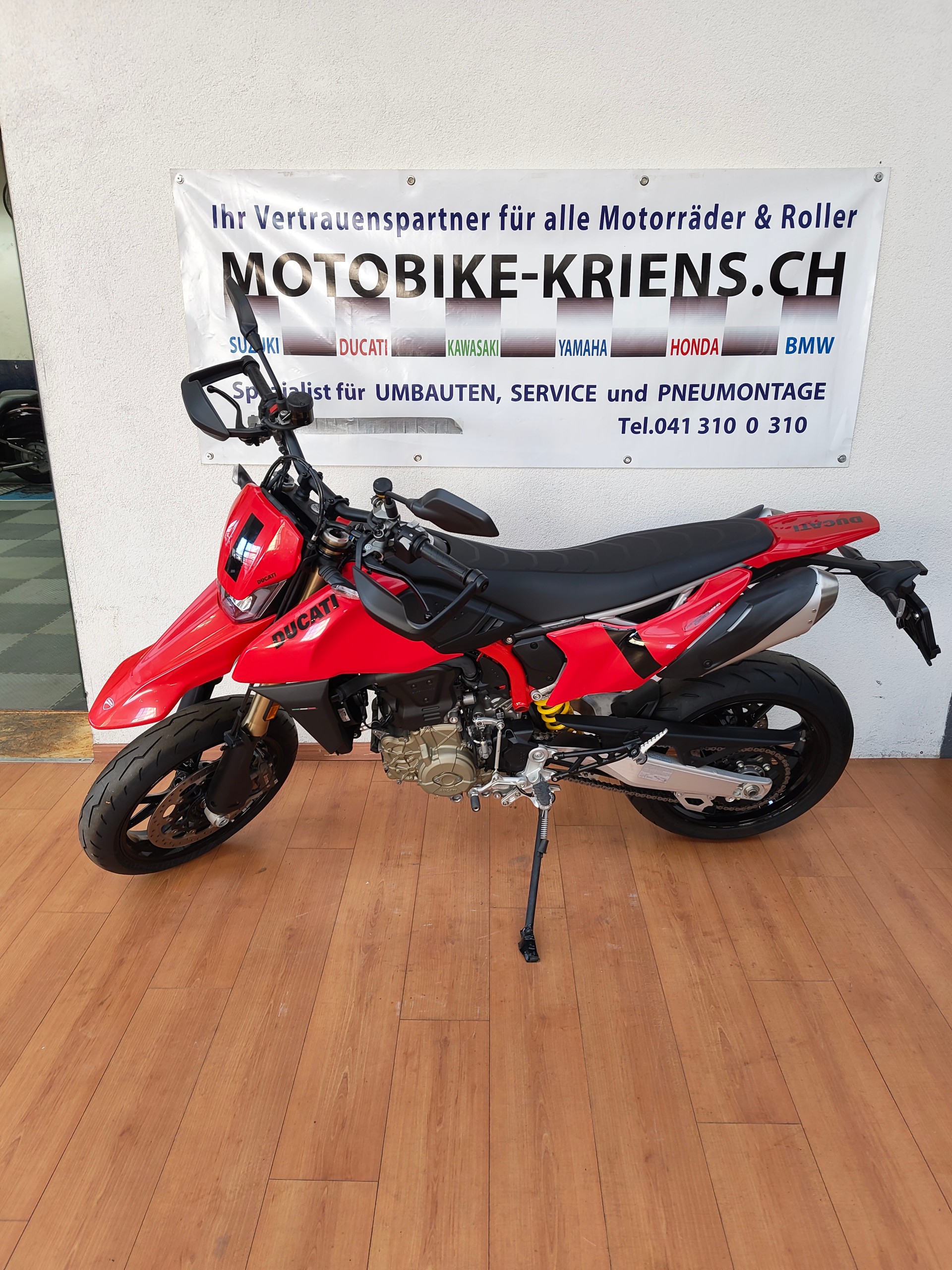 DUCATI HYPERMOTARD 698-image-0